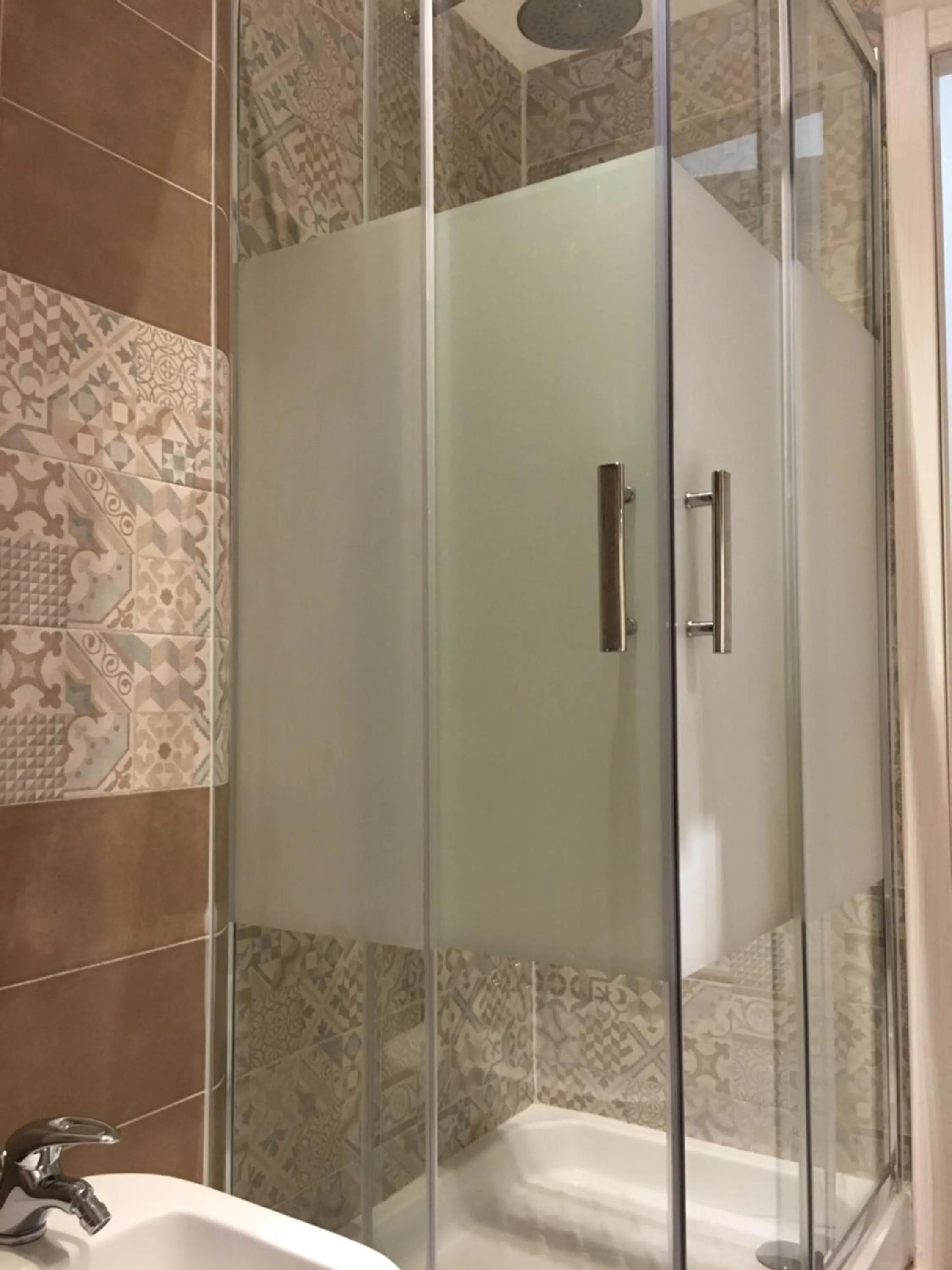 Shower in Il Nido della Quaglia b&b - Jaba mia House LT