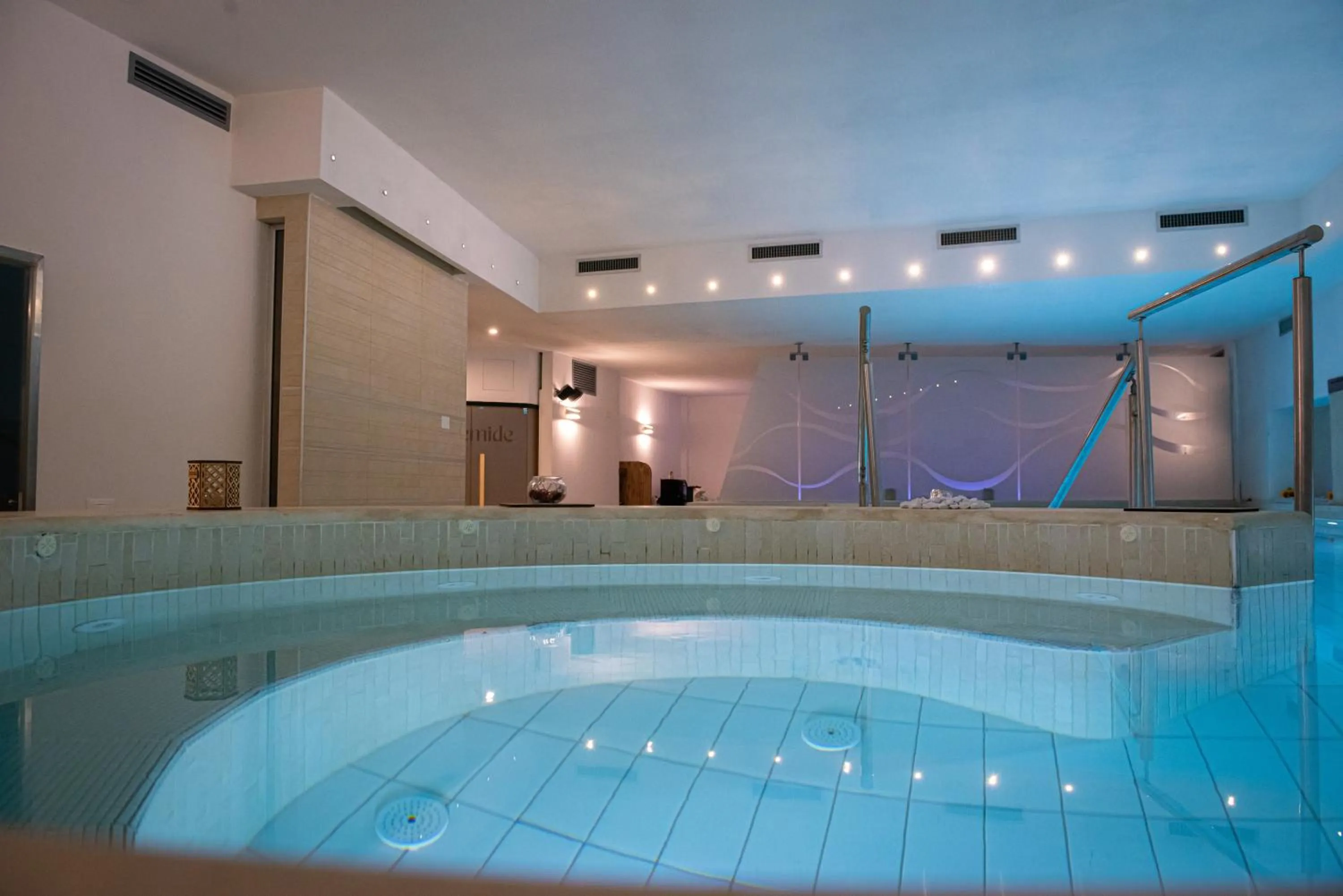 ARTEMIDE "Fiore Club" B&B SUITE SPA