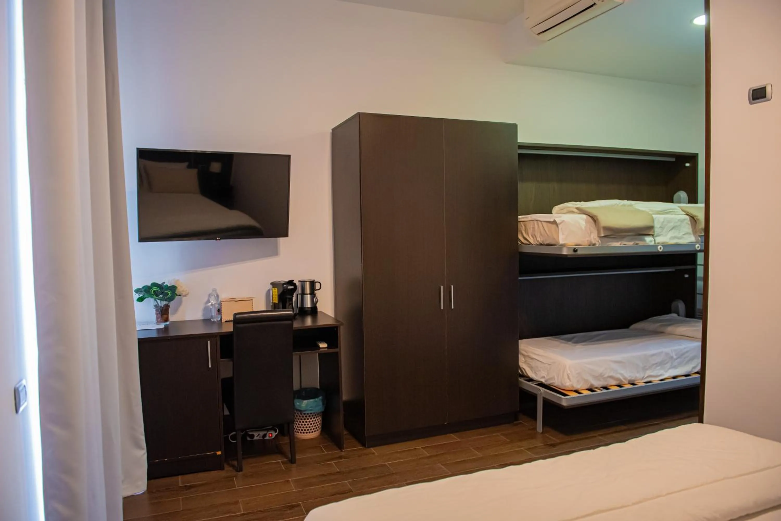 Bed in ARTEMIDE "Fiore Club" B&B SUITE SPA