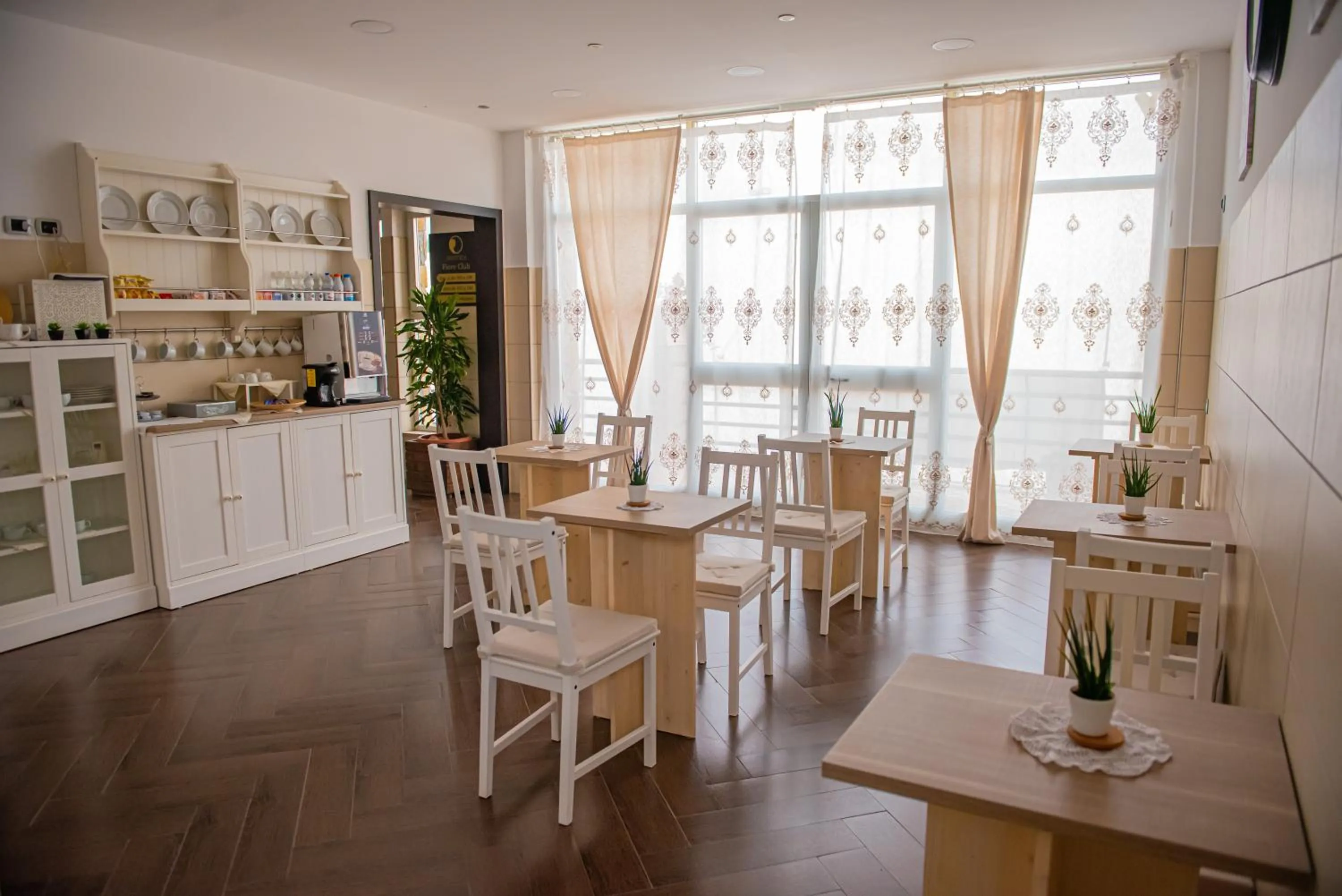 ARTEMIDE "Fiore Club" B&B SUITE SPA