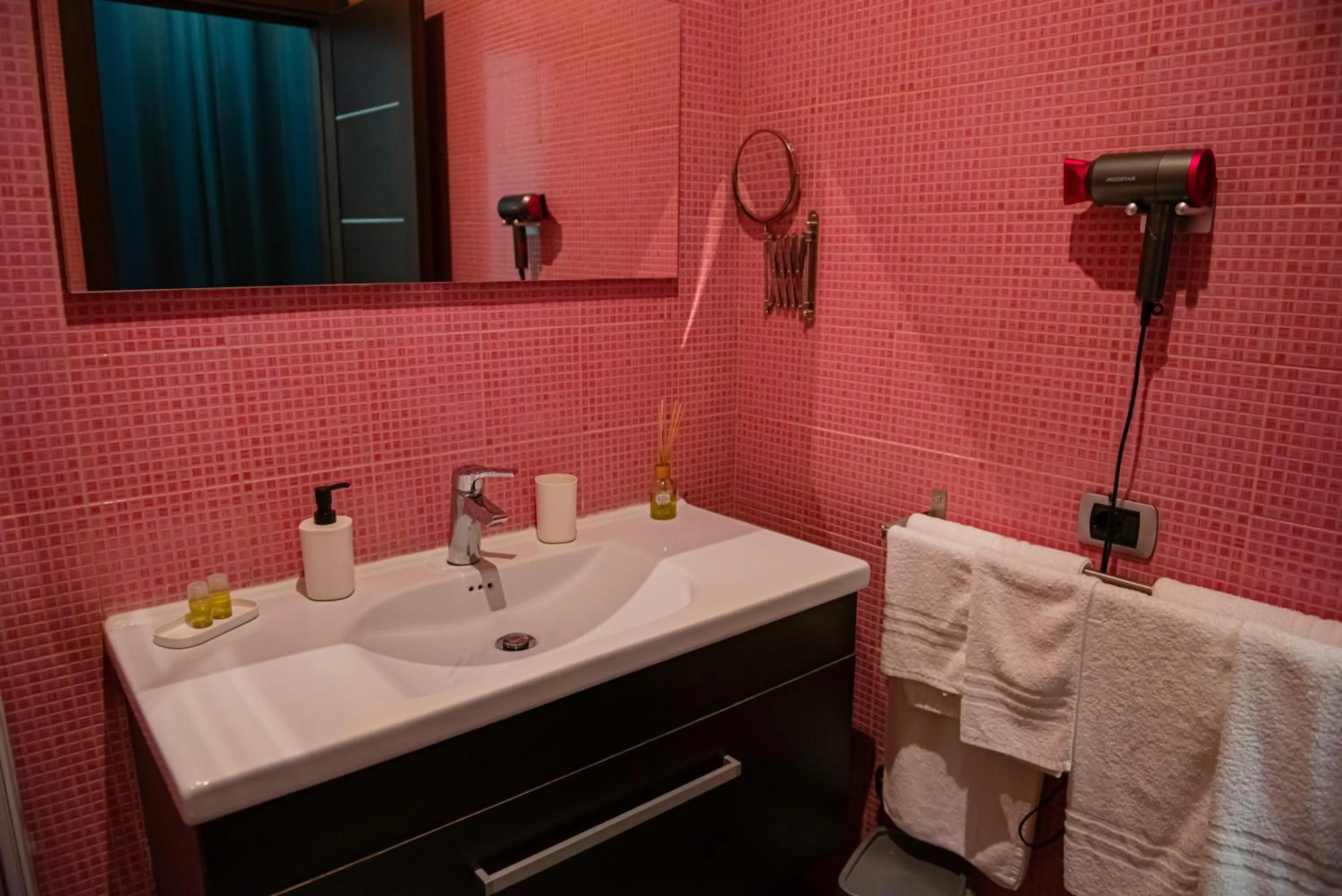 ARTEMIDE "Fiore Club" B&B SUITE SPA