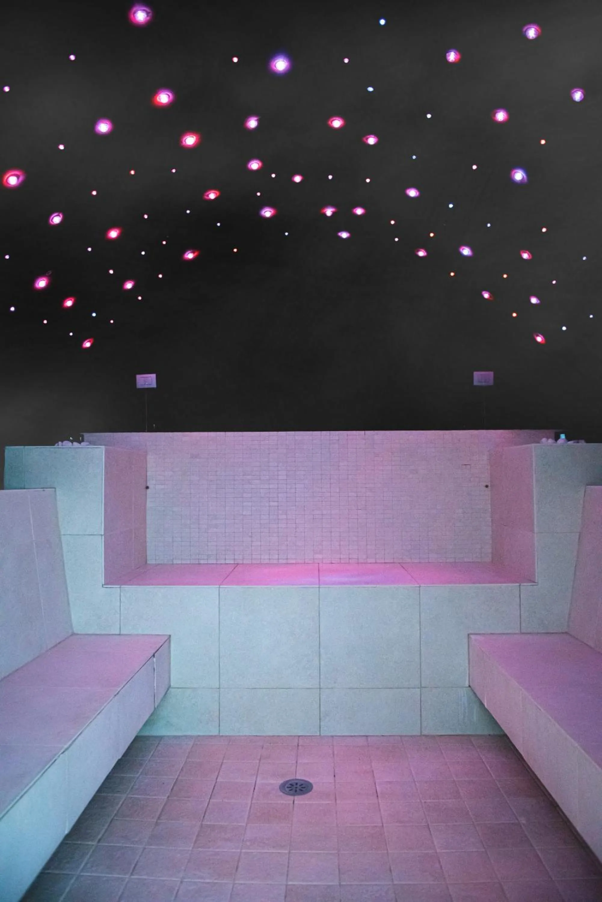 Spa and wellness centre/facilities in ARTEMIDE "Fiore Club" B&B SUITE SPA