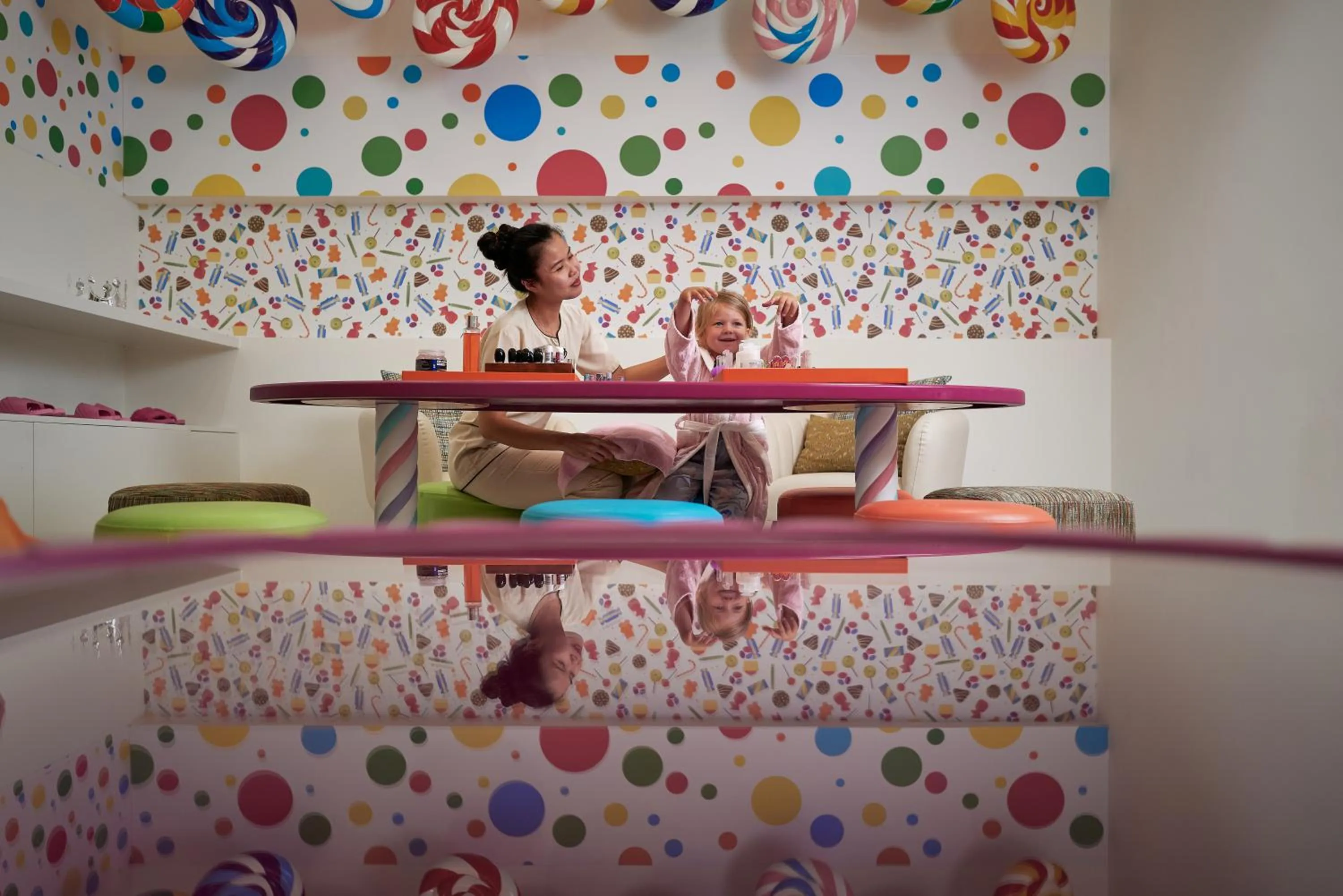 Staff in Centara Mirage Beach Resort Dubai