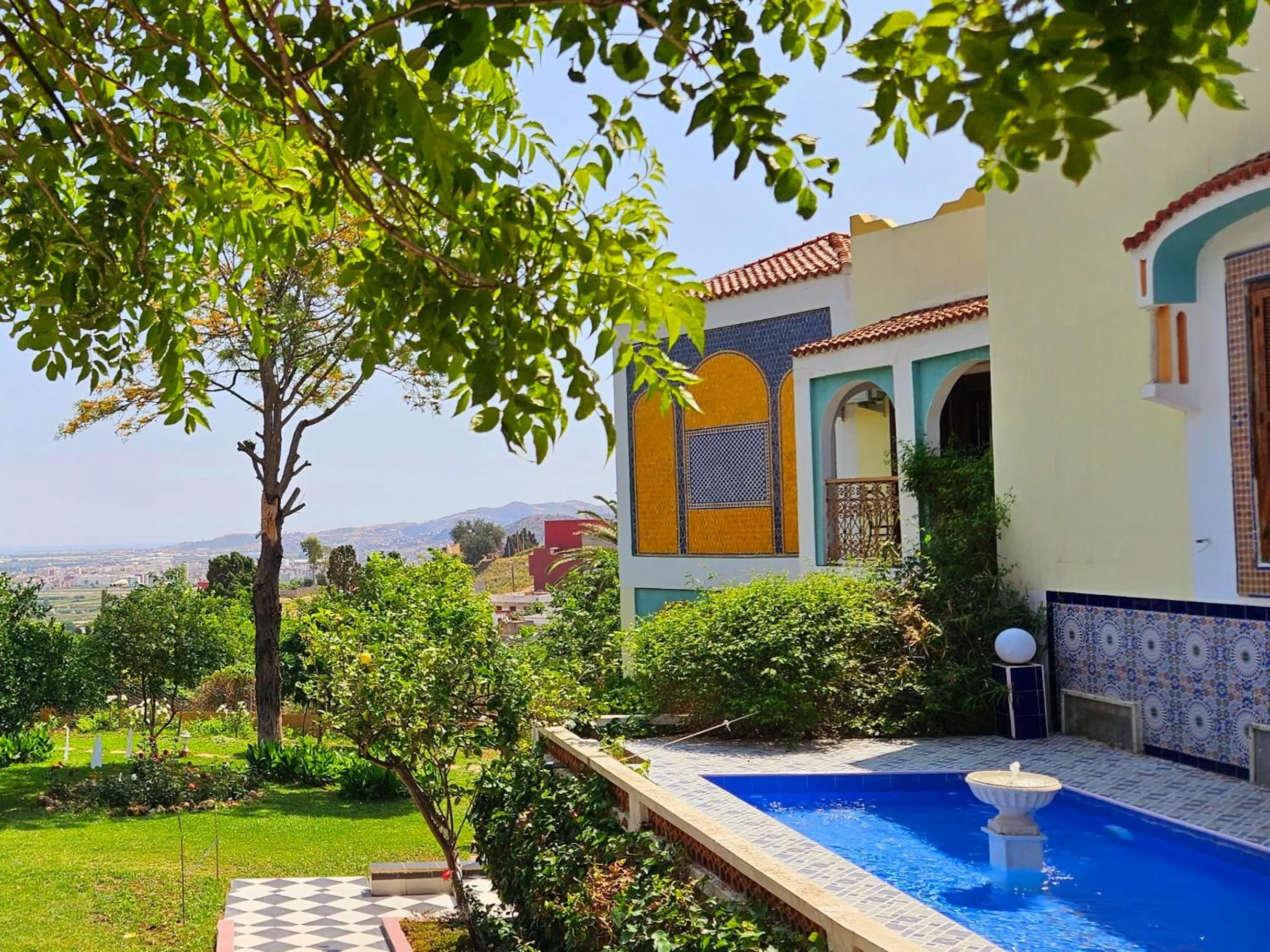 Property building in Riad Dar Achaach