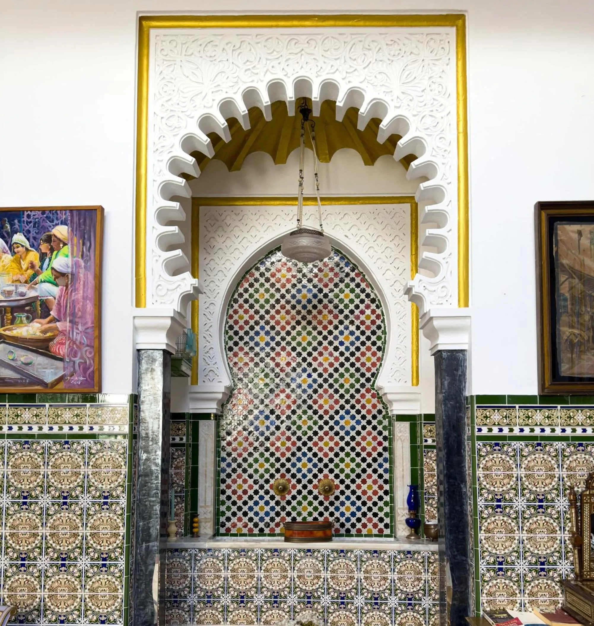 Decorative detail in Riad Dar Achaach