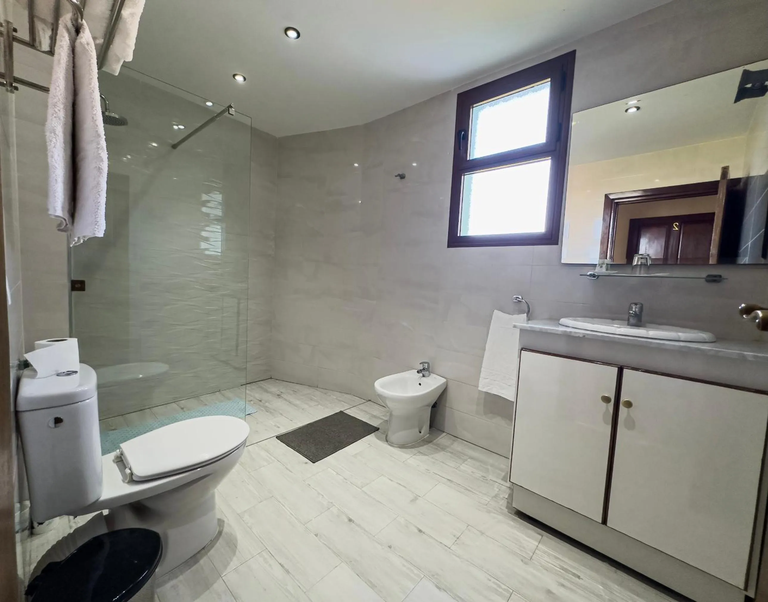 Shower in Riad Dar Achaach