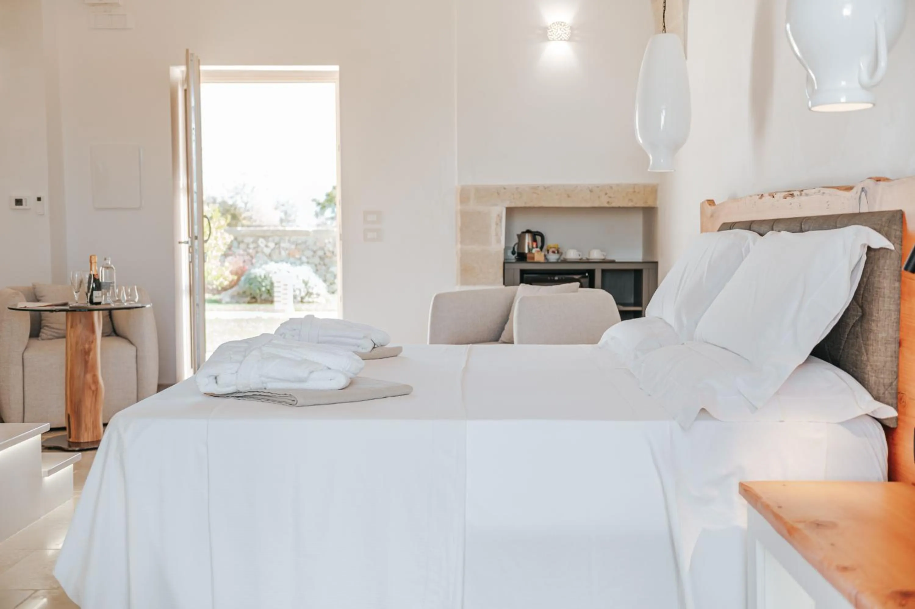 Photo of the whole room, Bed in Masseria Longa Boutique Hotel