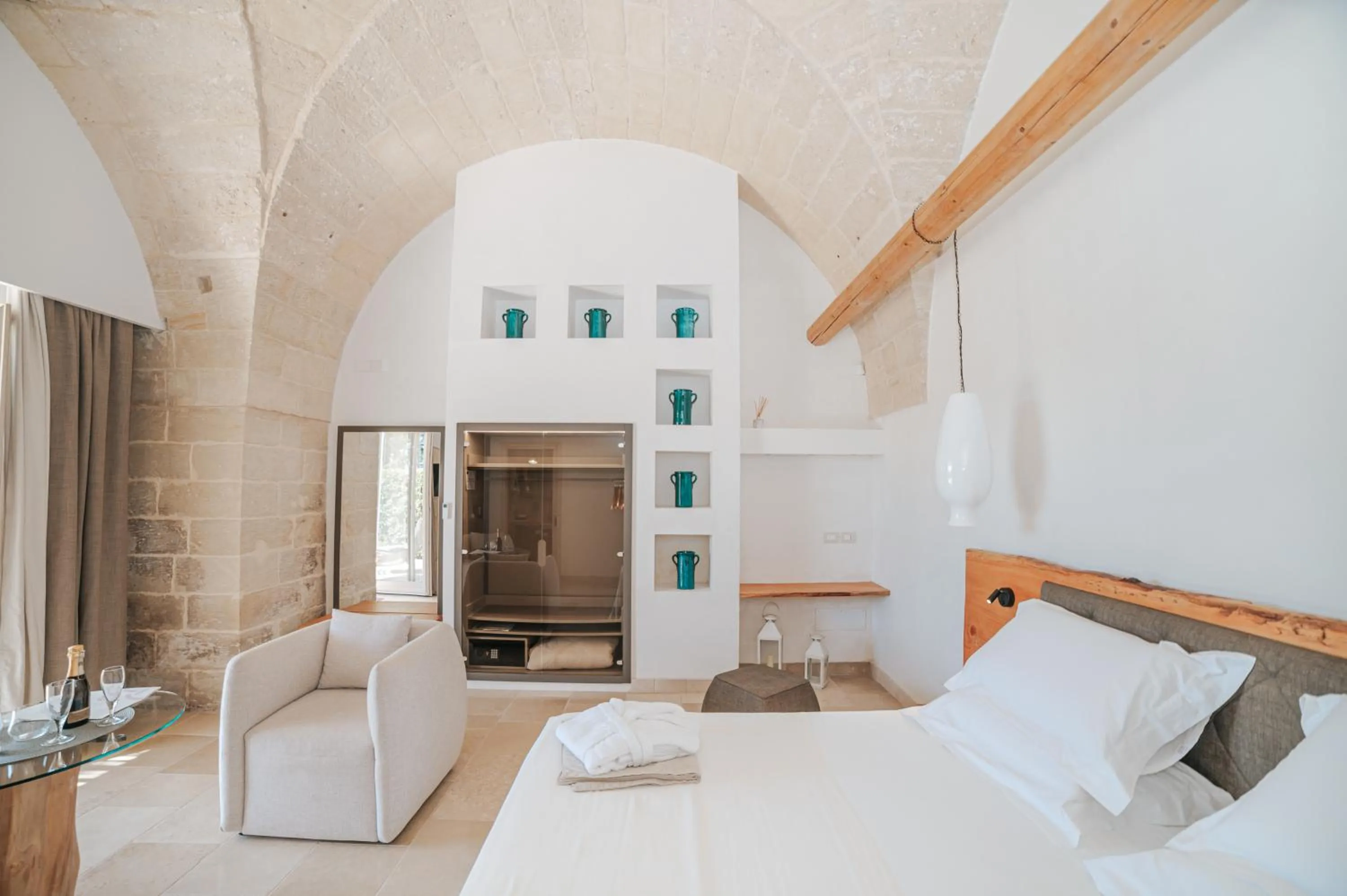 Photo of the whole room, Bed in Masseria Longa Boutique Hotel