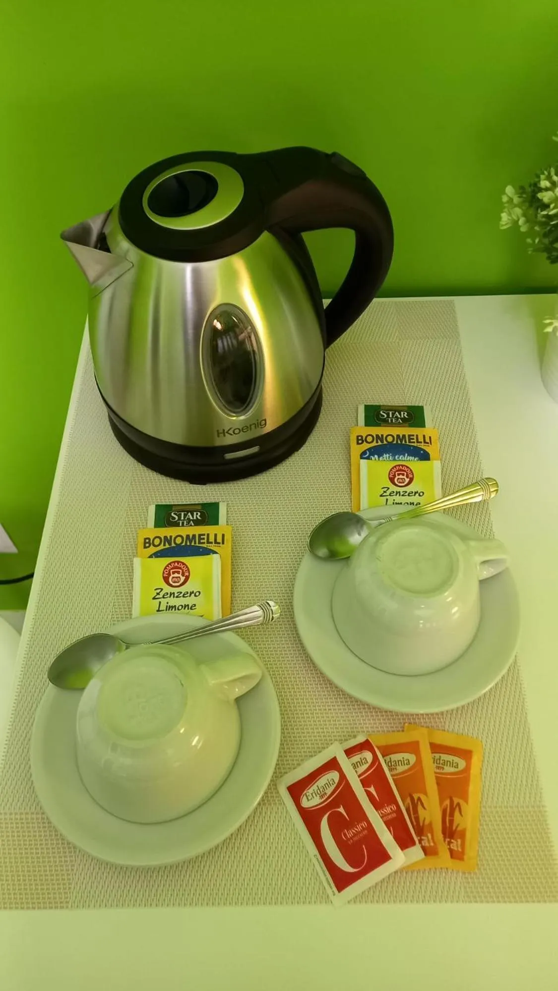 Coffee/tea facilities in B&B Stella Scugnizza