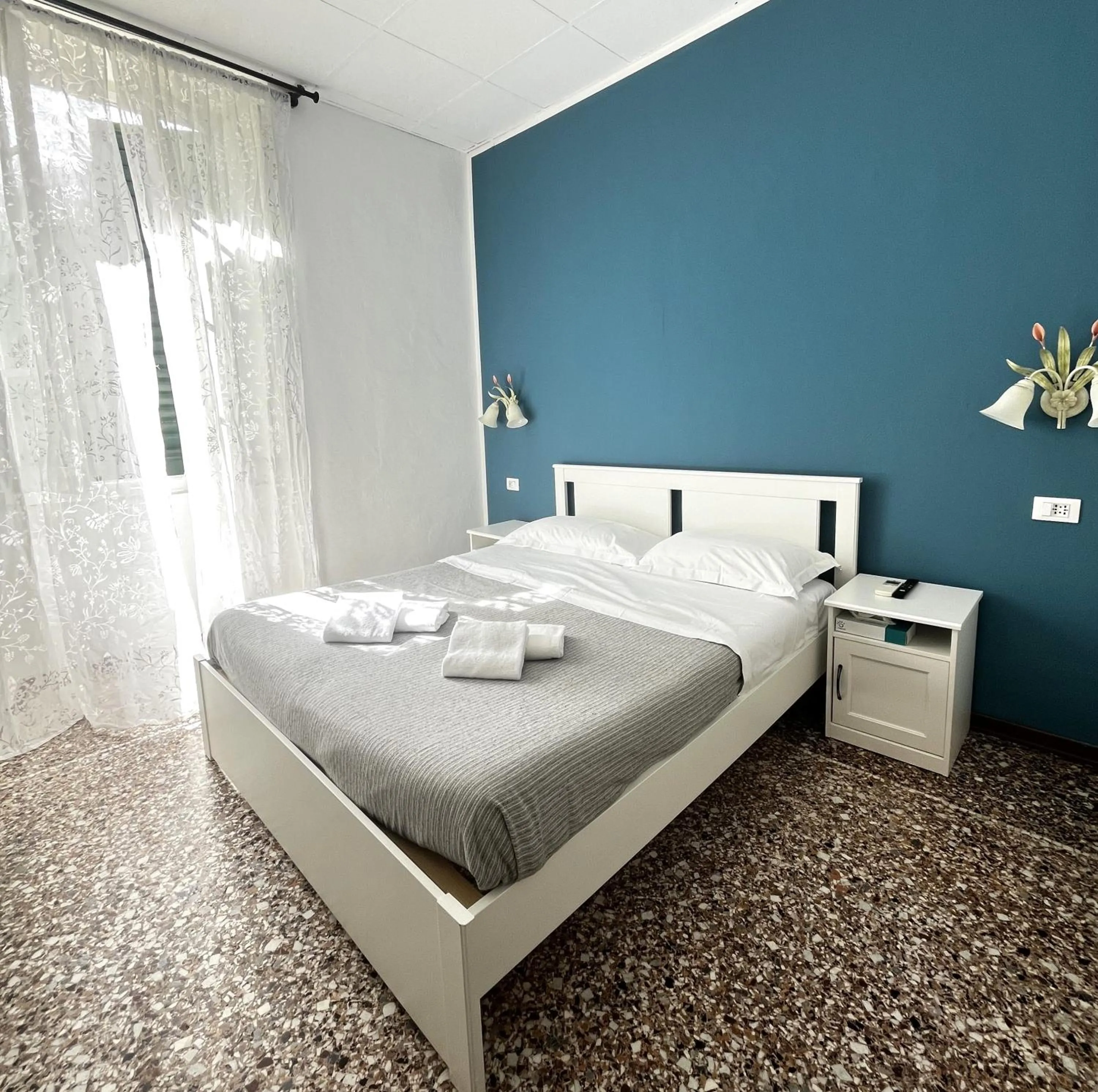 Bedroom, Bed in Hotel Baia di Levanto