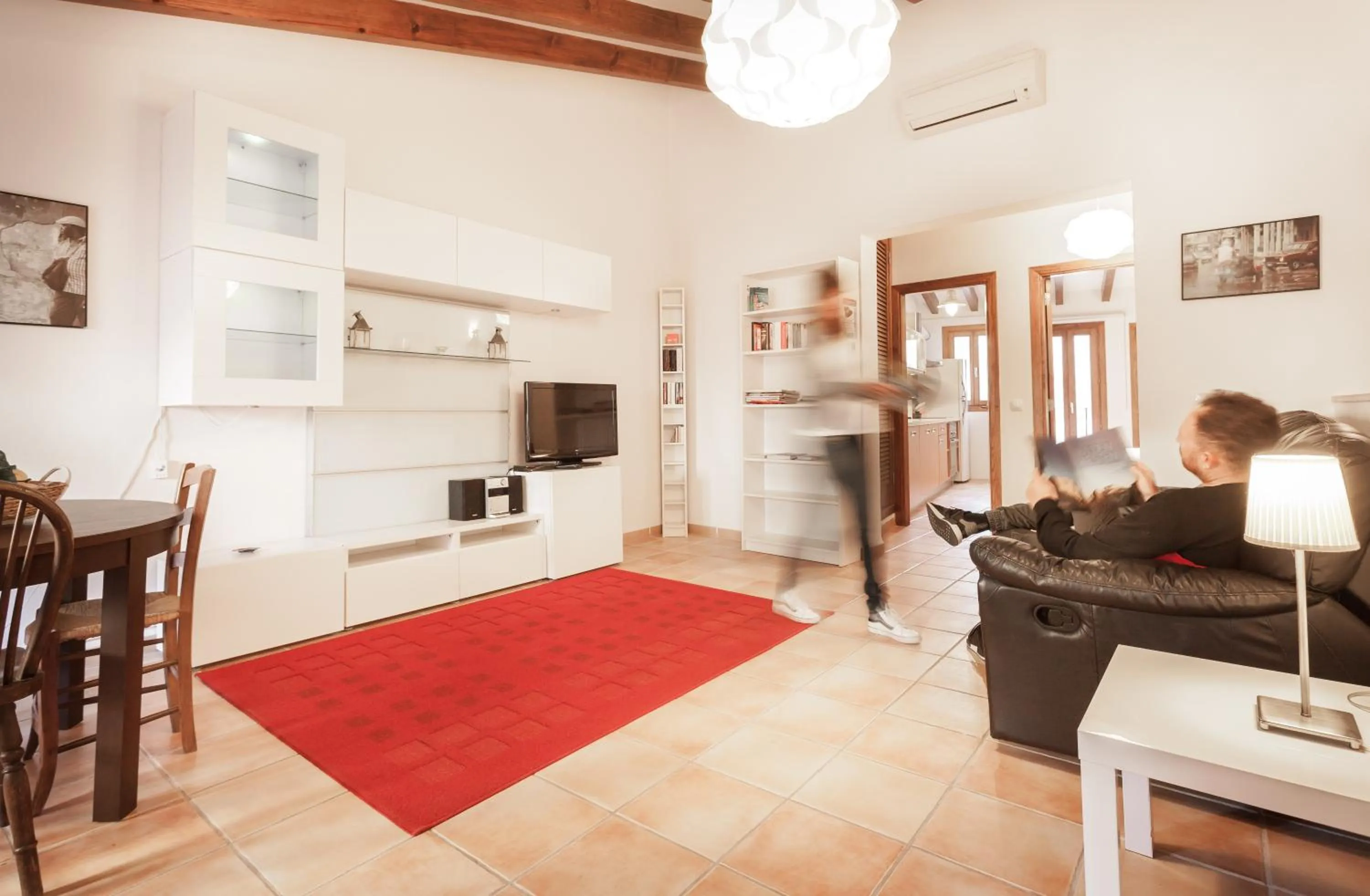 Photo of the whole room in Petit Hotel Alaro