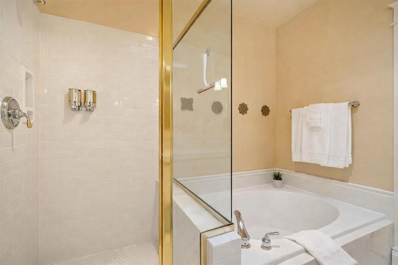 Shower in The Orenco Station Hotel