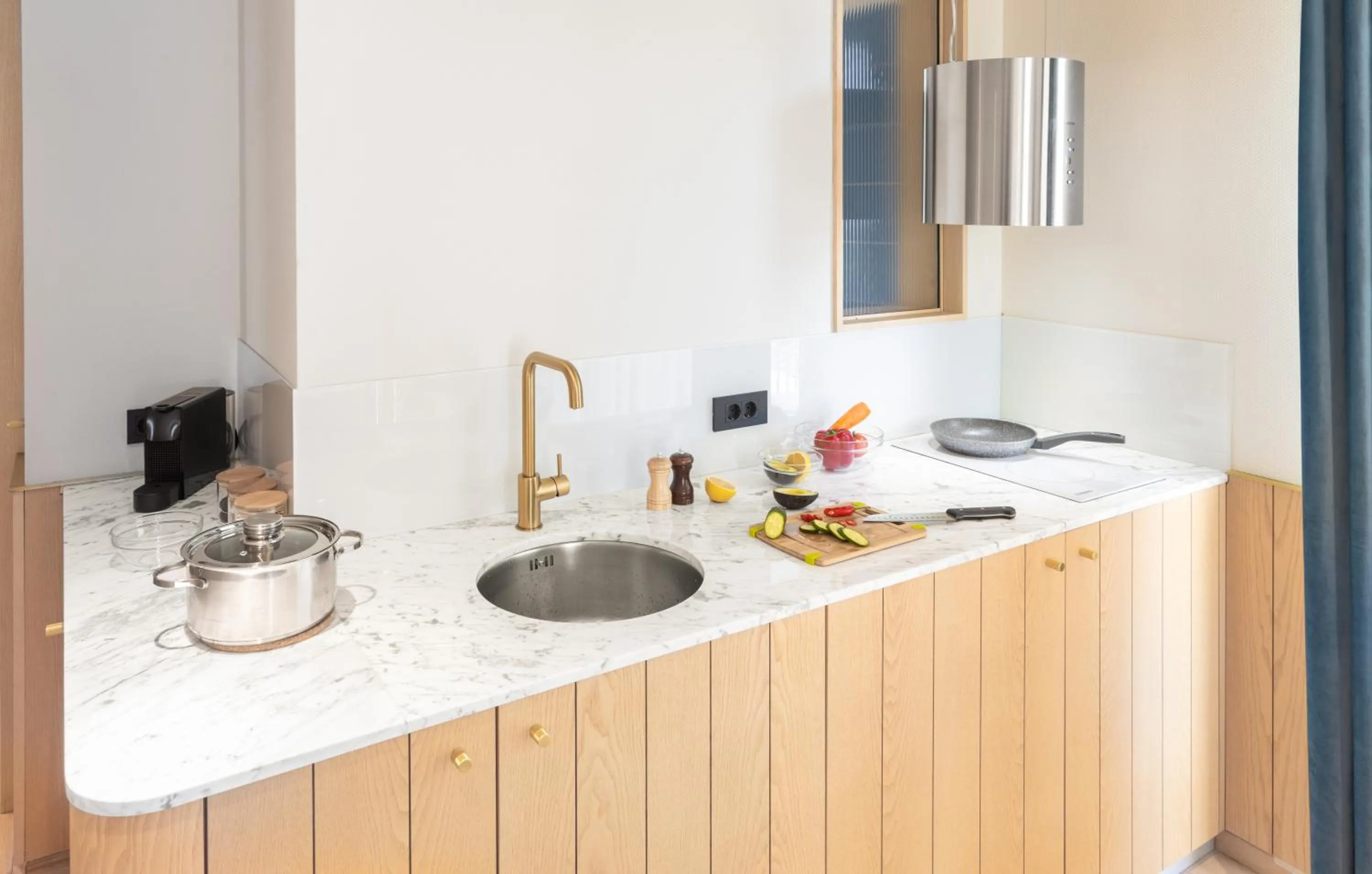 Kitchen or kitchenette in ROSETTI Hotel