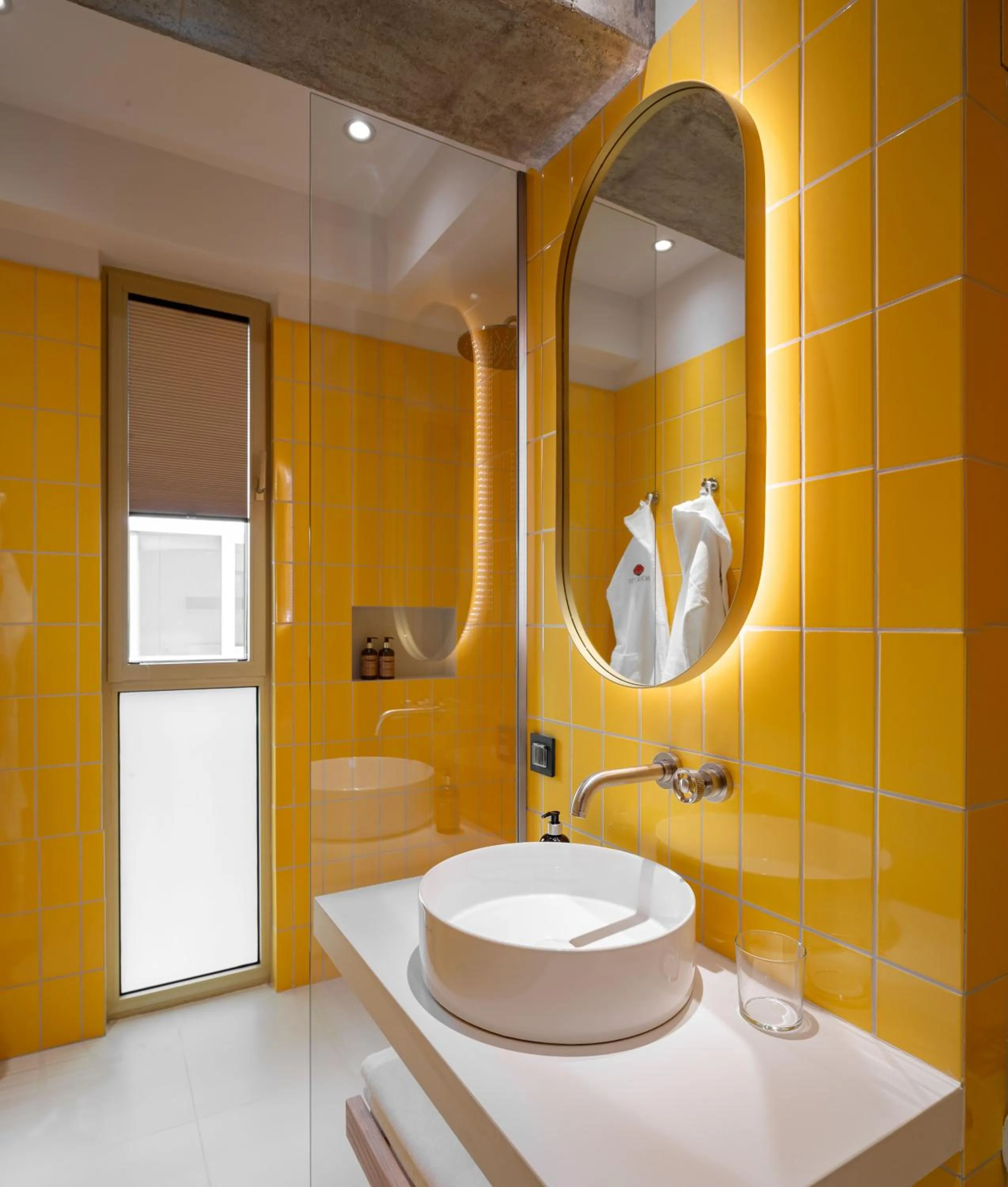 Toilet in ROSETTI Hotel