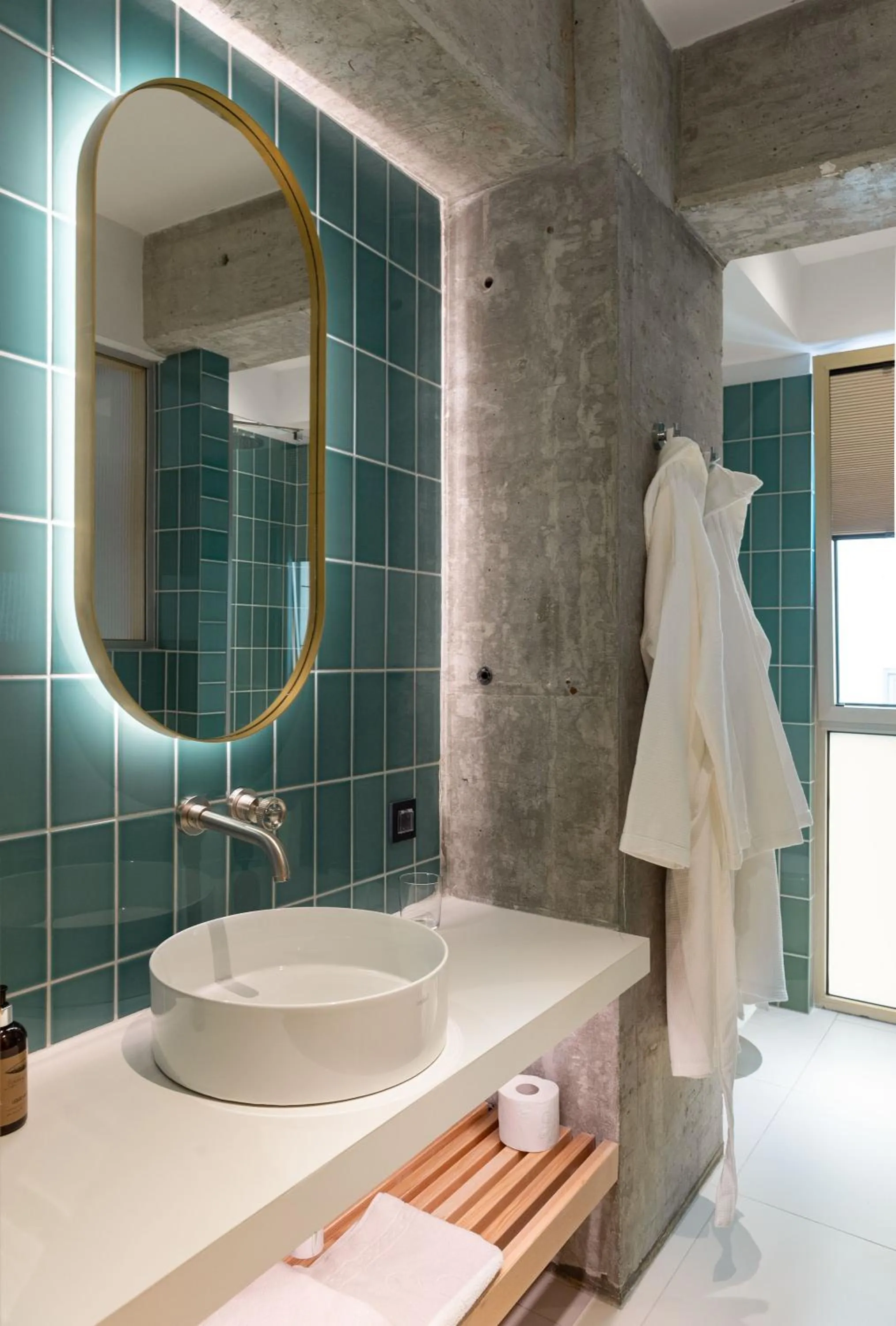 Shower in ROSETTI Hotel