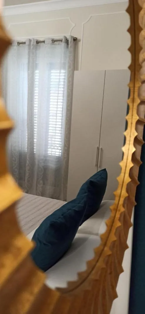 Bedroom, Bed in Amaris