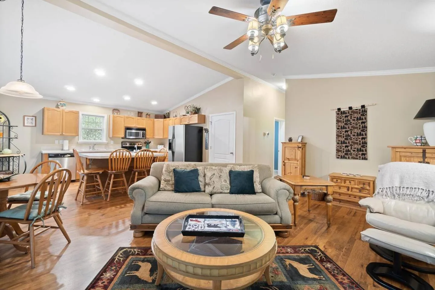 Blue Ridge Bungalow with Hot Tub