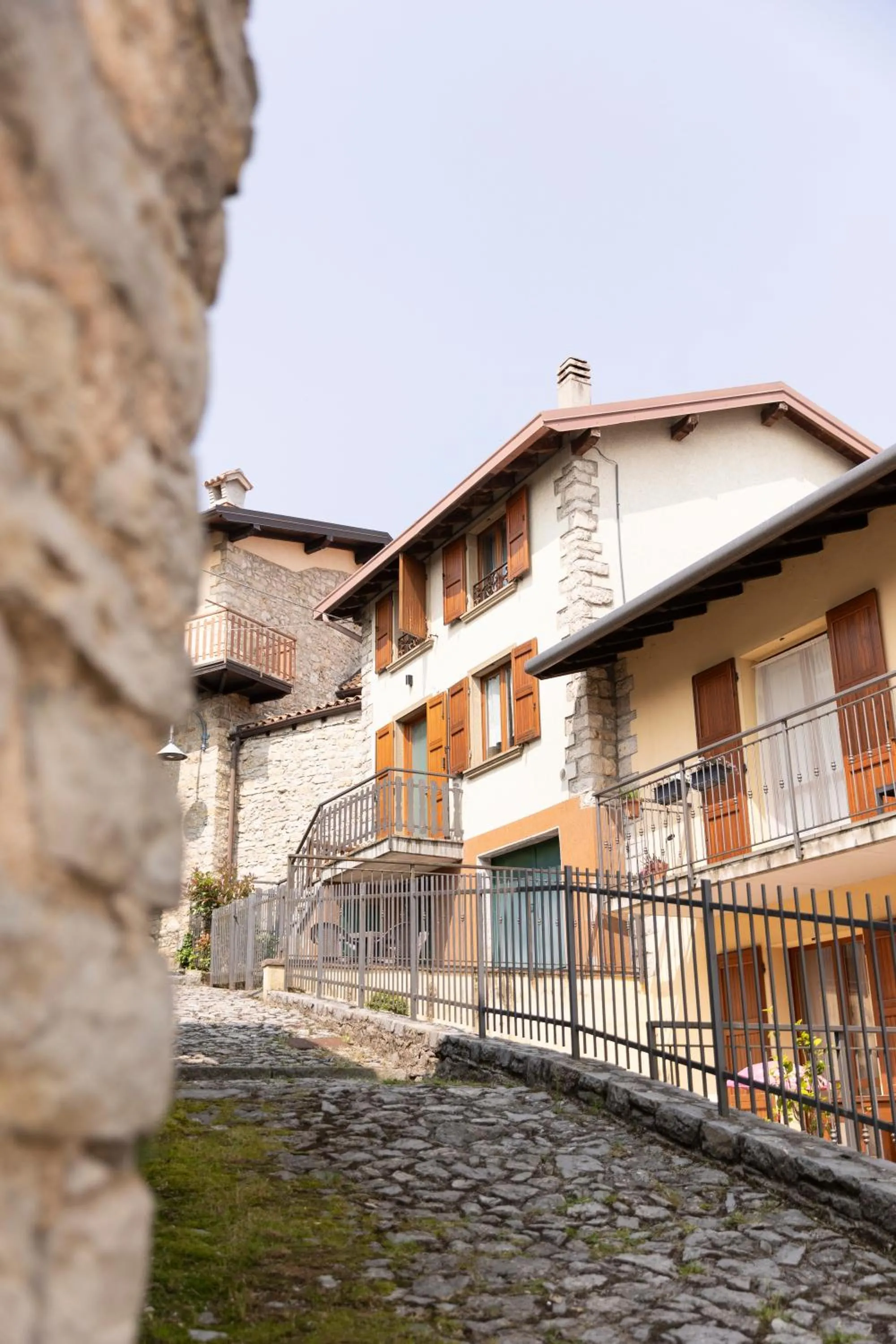 Property building in Portola la vecchia dimora