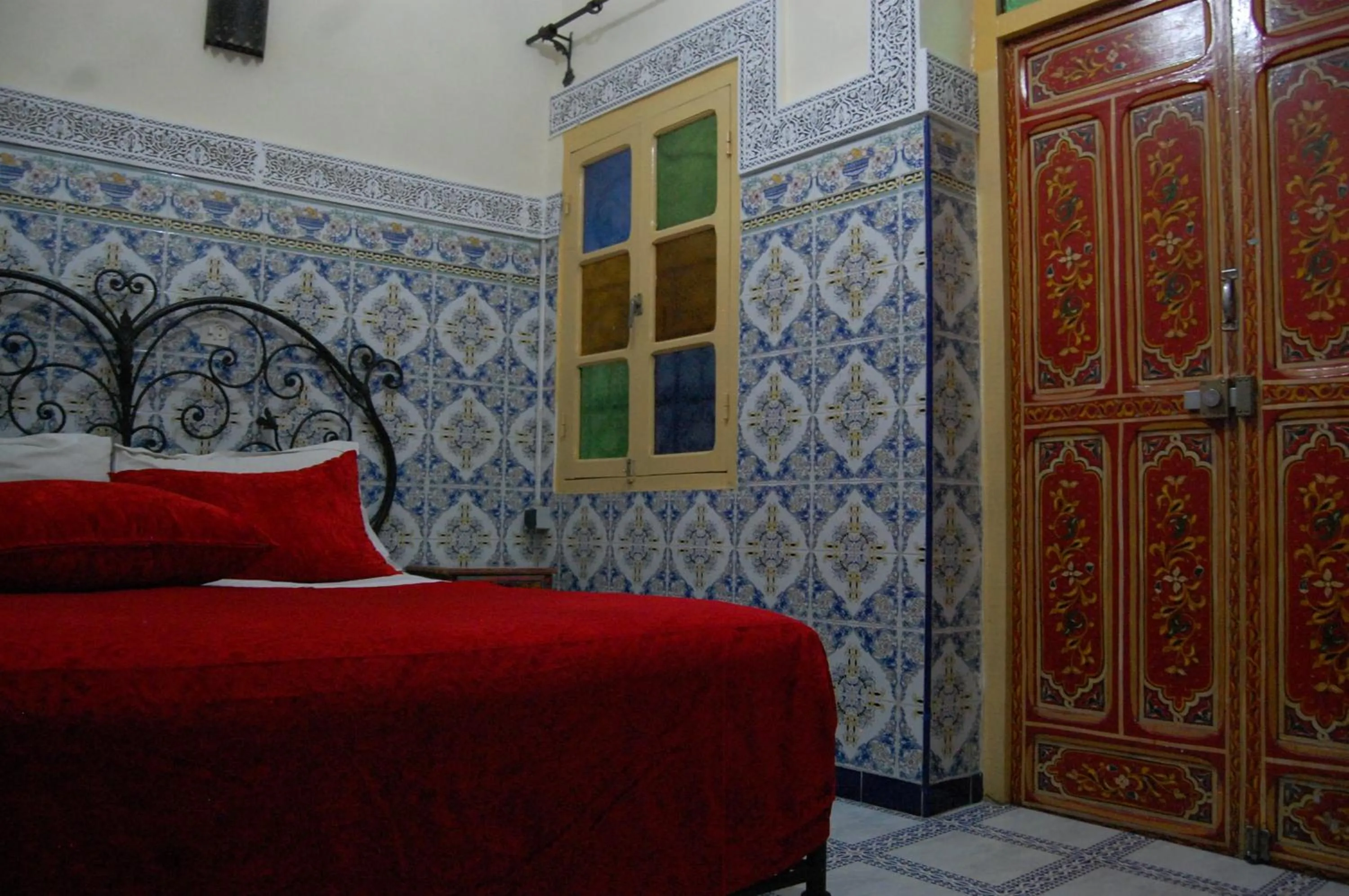 Bedroom, Bed in Sindi Sud