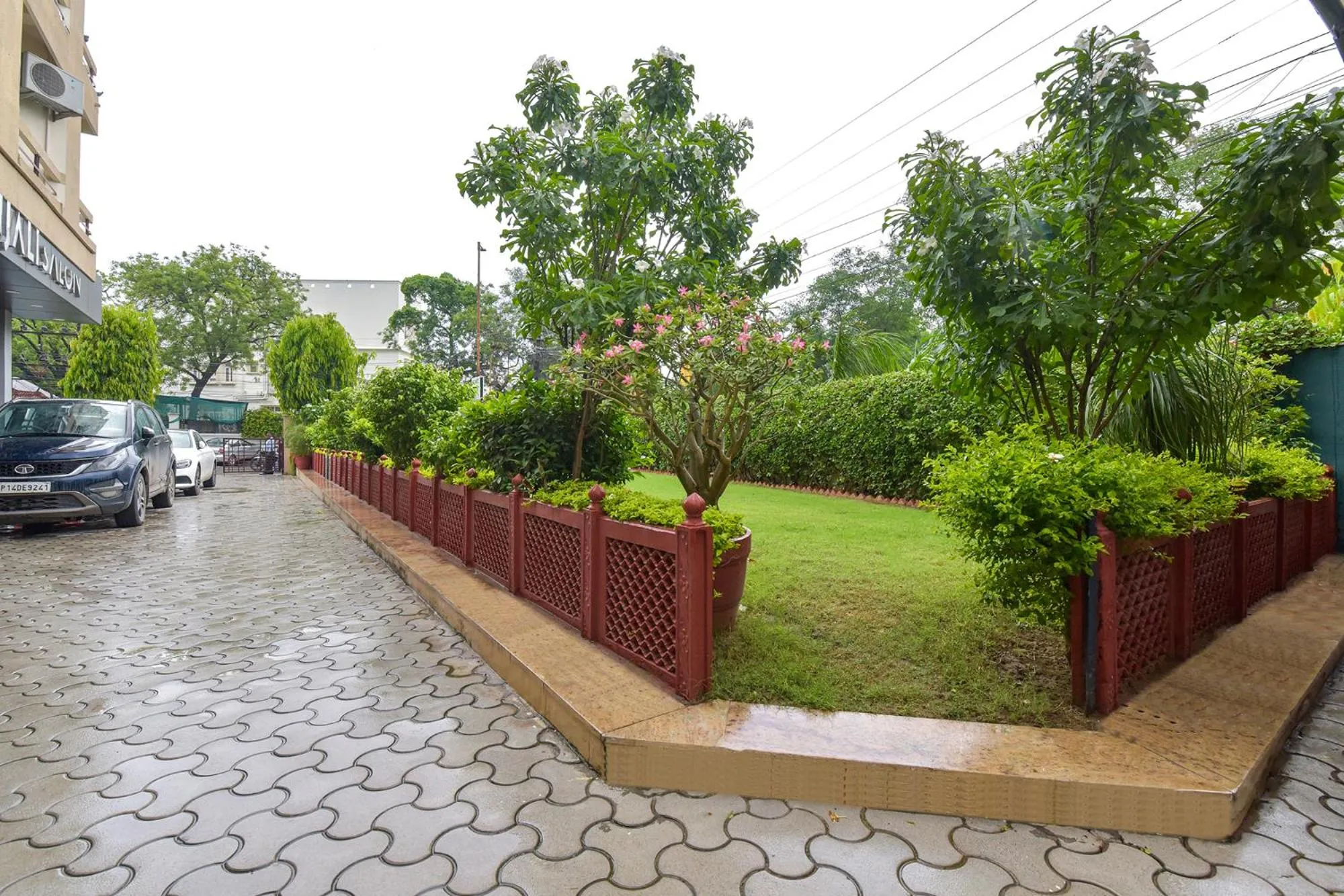 Property building in FabHotel Shikha