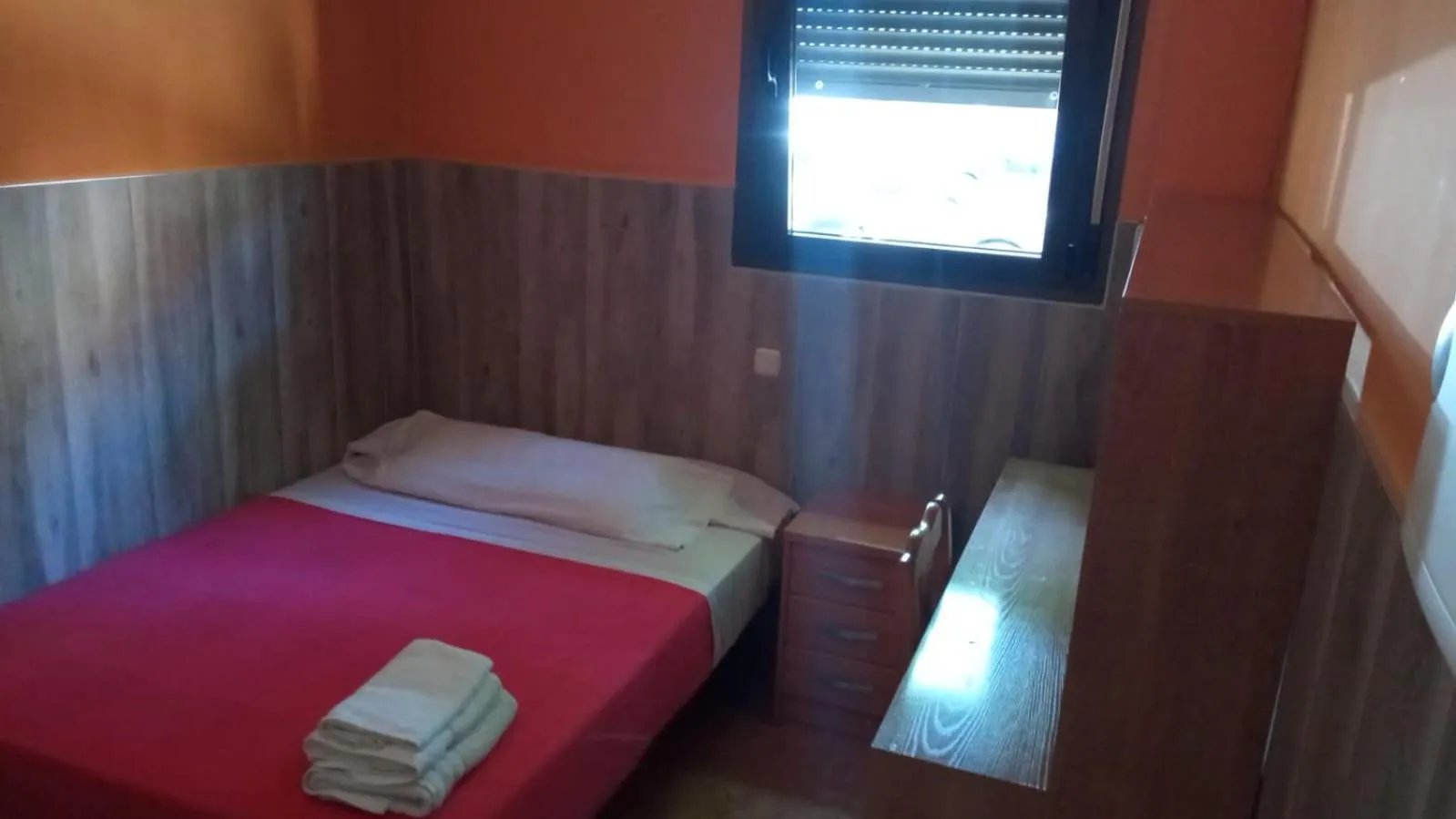 Bed in Hostal San Marcos II