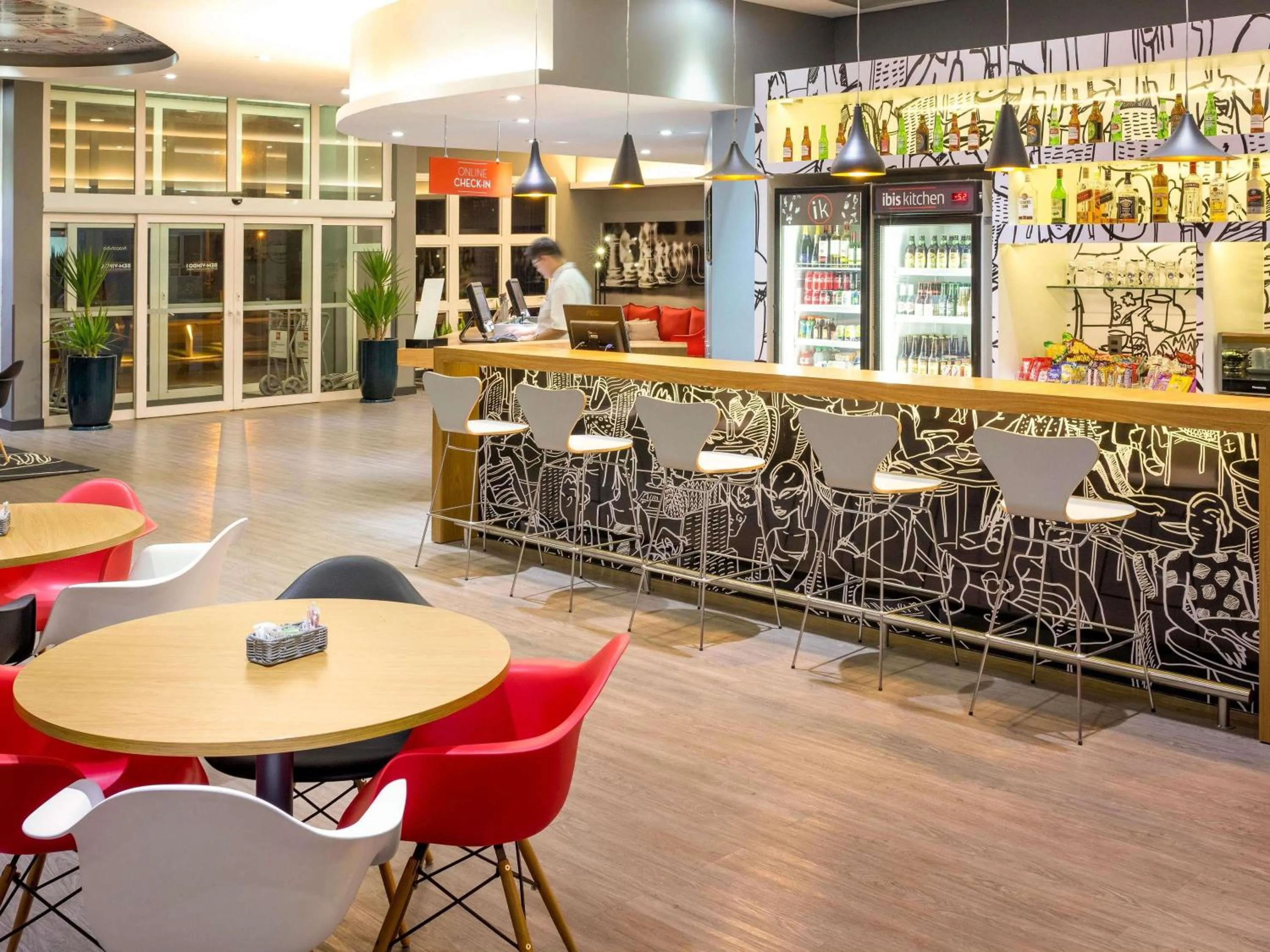 Lounge or bar in ibis Araçatuba