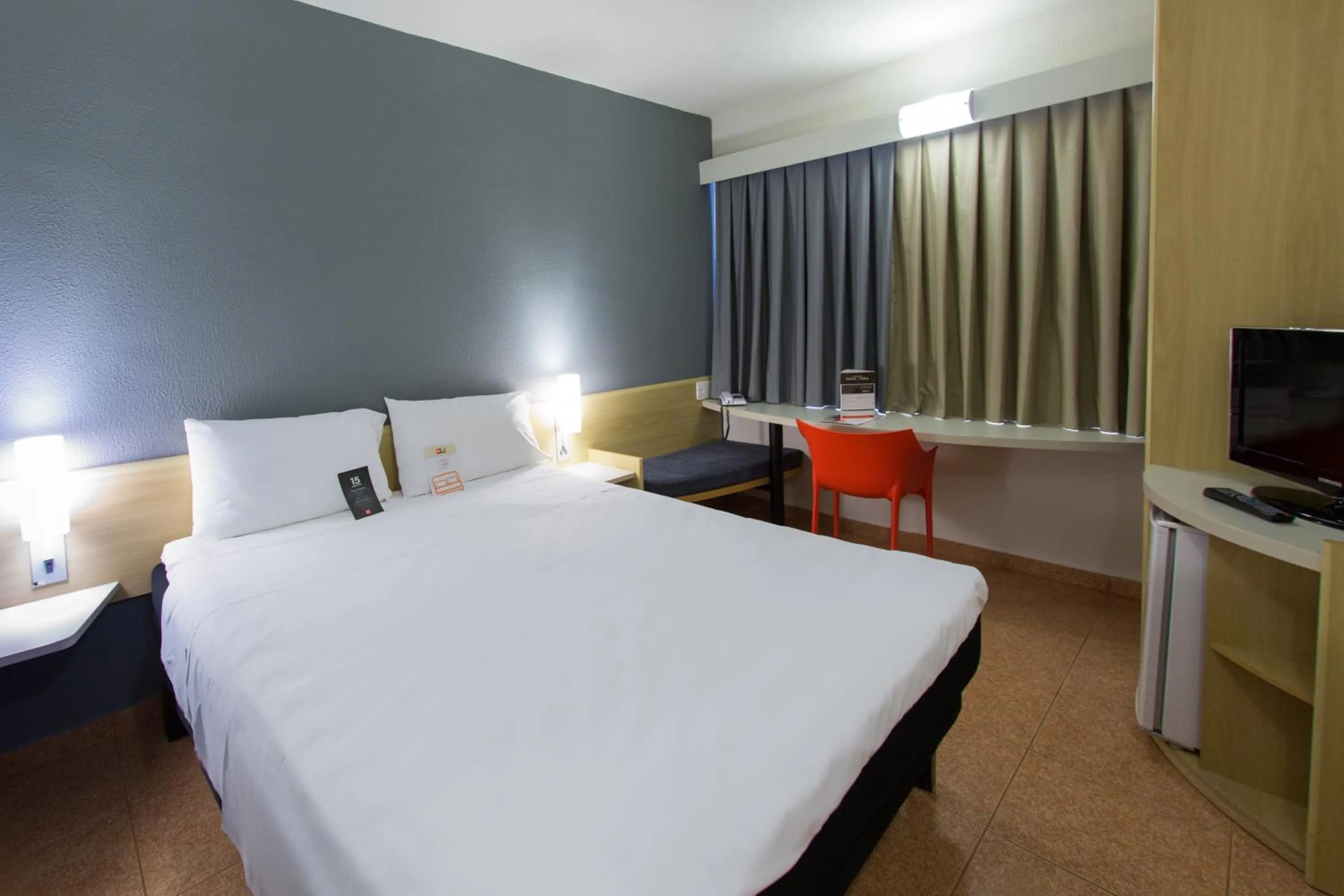 Bed in ibis Araçatuba