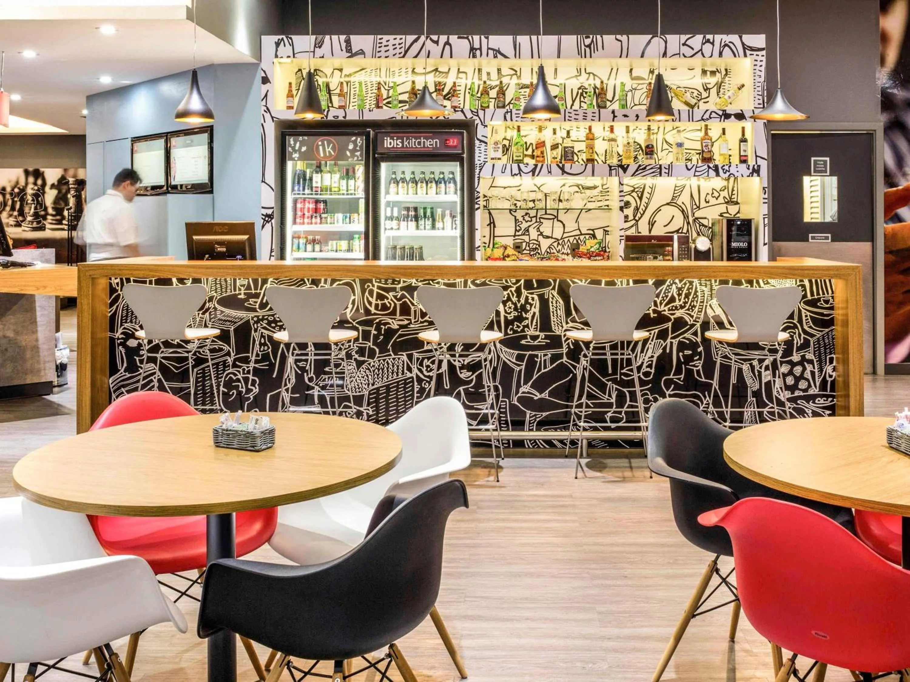 Lounge or bar in ibis Araçatuba