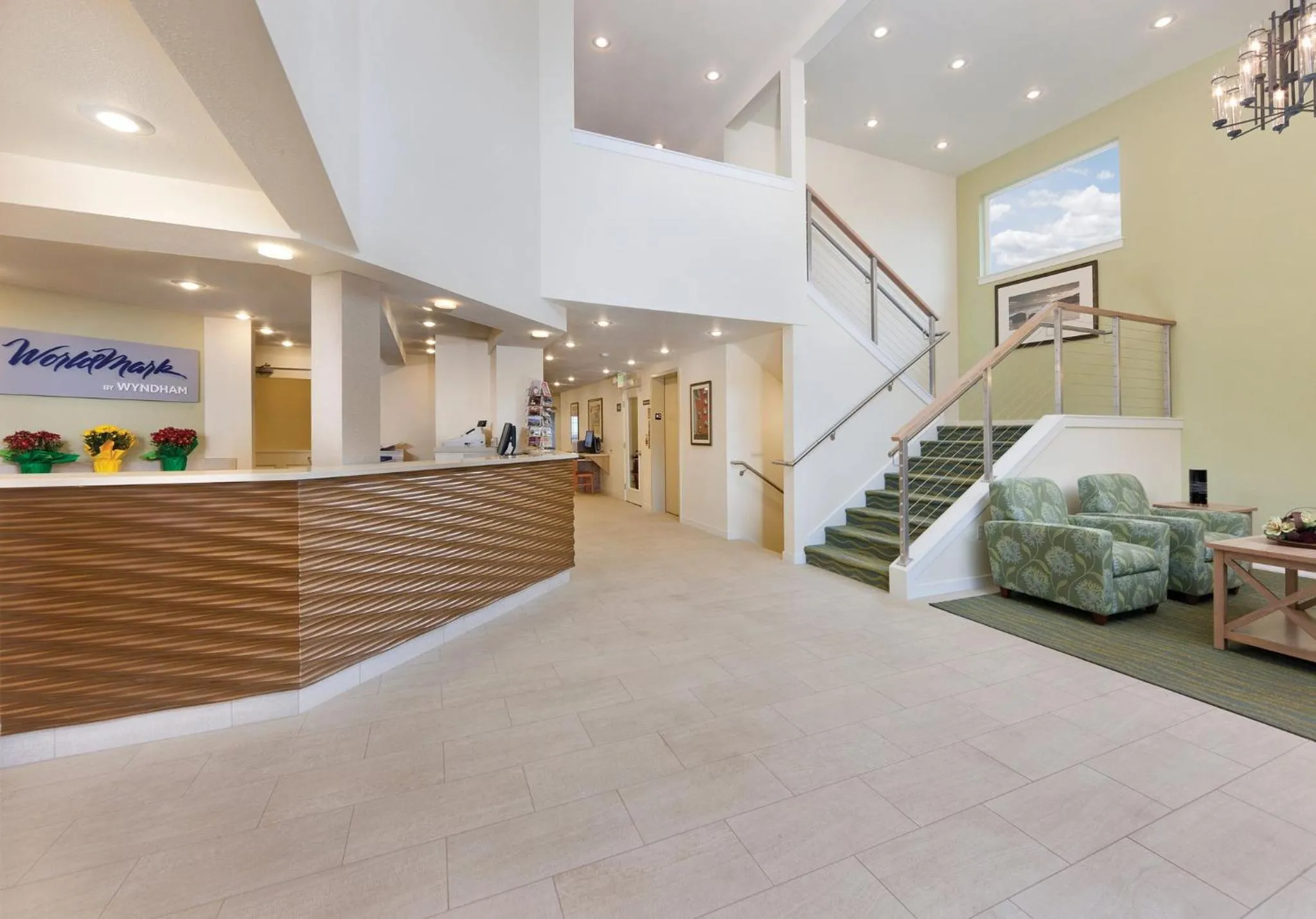 Lobby or reception in WorldMark Surfside Inn