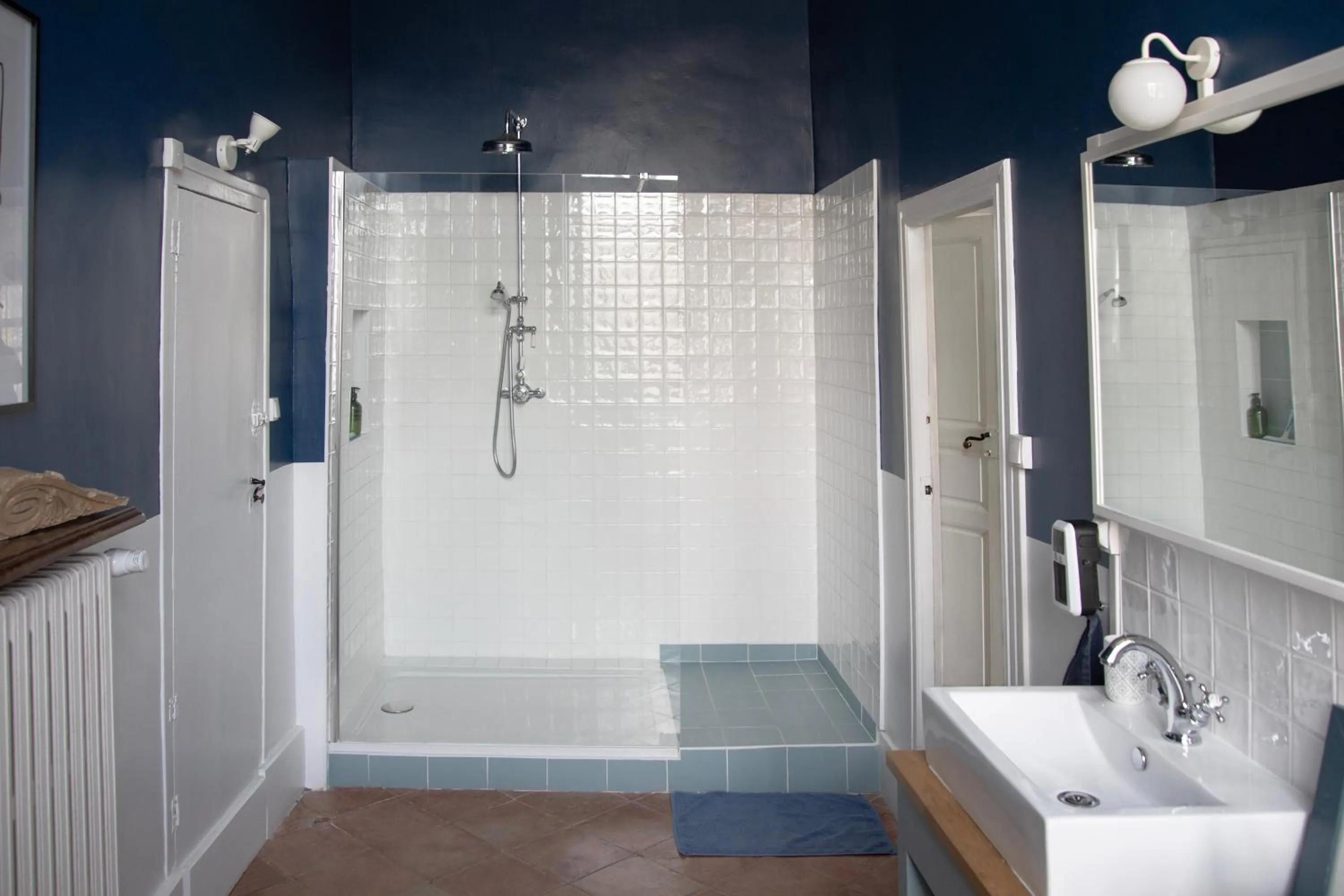 Shower in Le Domaine de Villespy