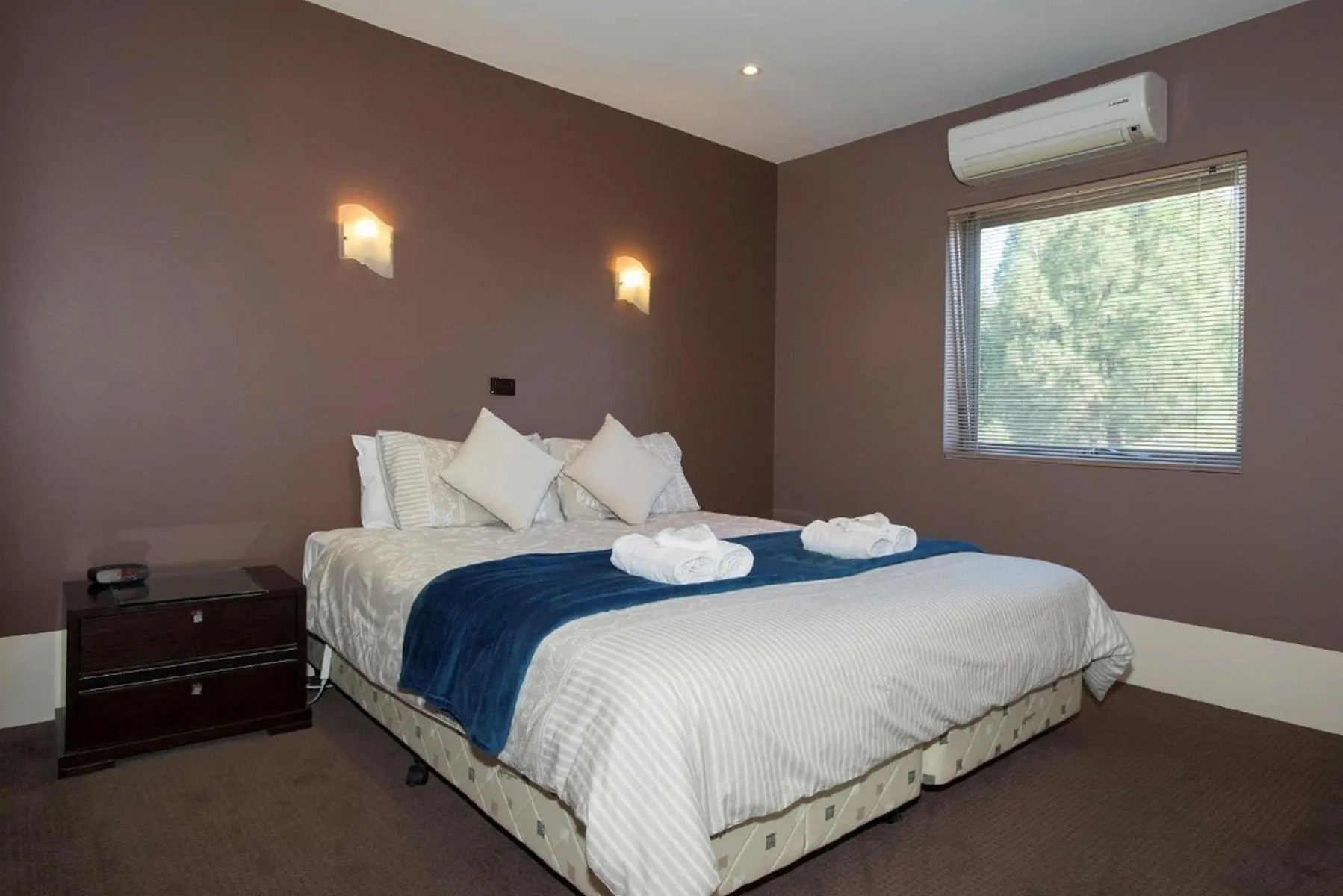 Bedroom in Barossa Valley Apartments