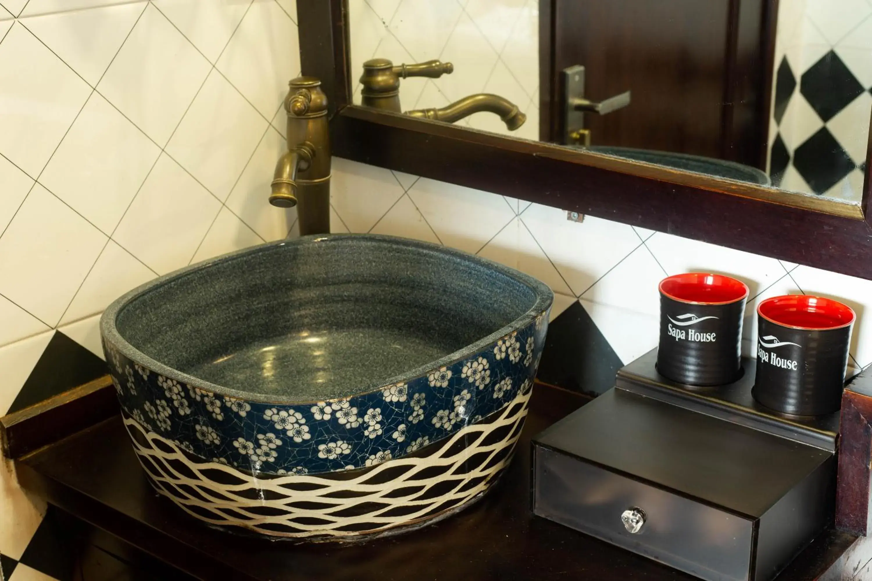 Deluxe Double Room in Sapa House Hotel Halal Certified Deluxe Double Room in Sapa House Hotel Halal Certified