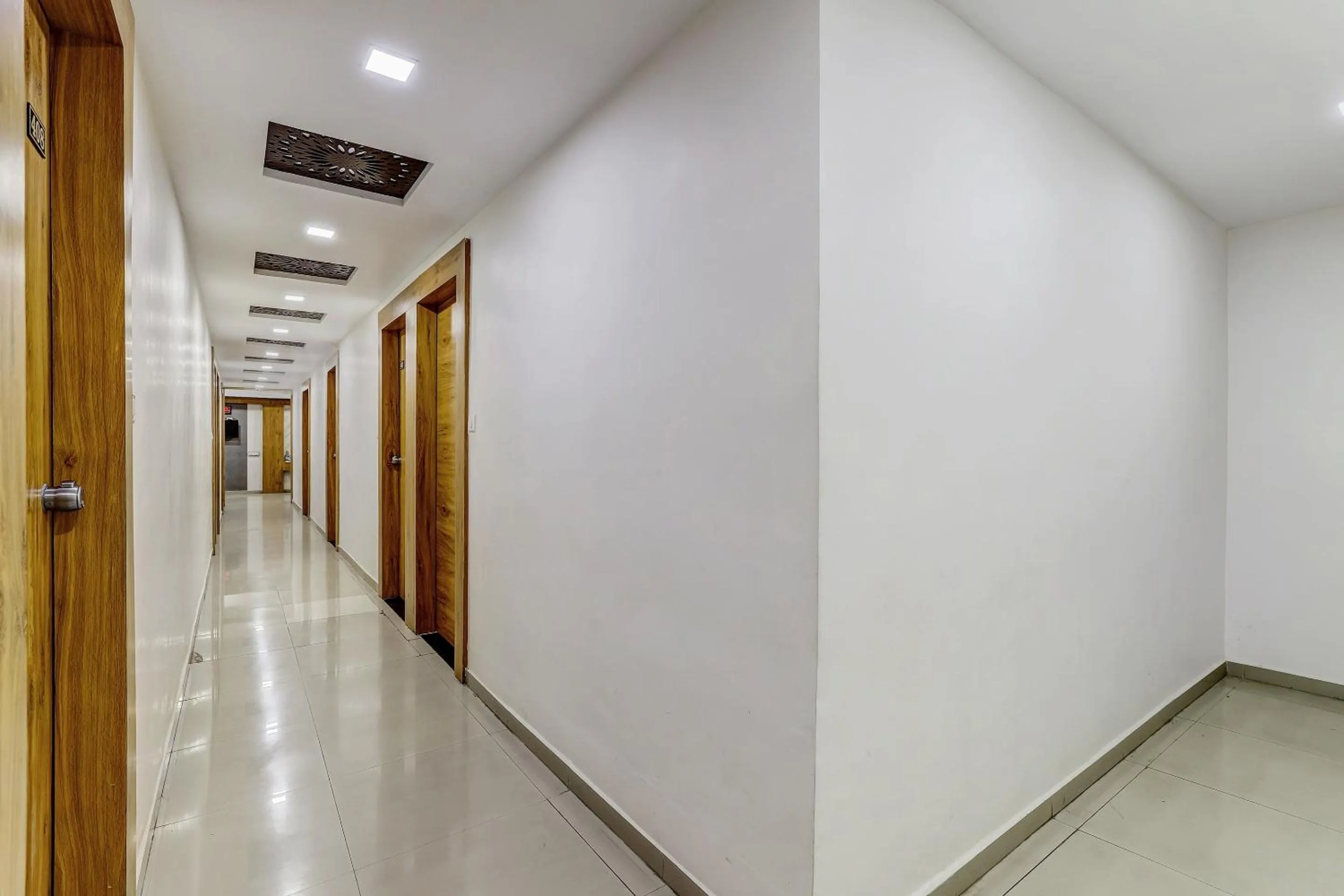 Lobby or reception in Hotel O Maple view