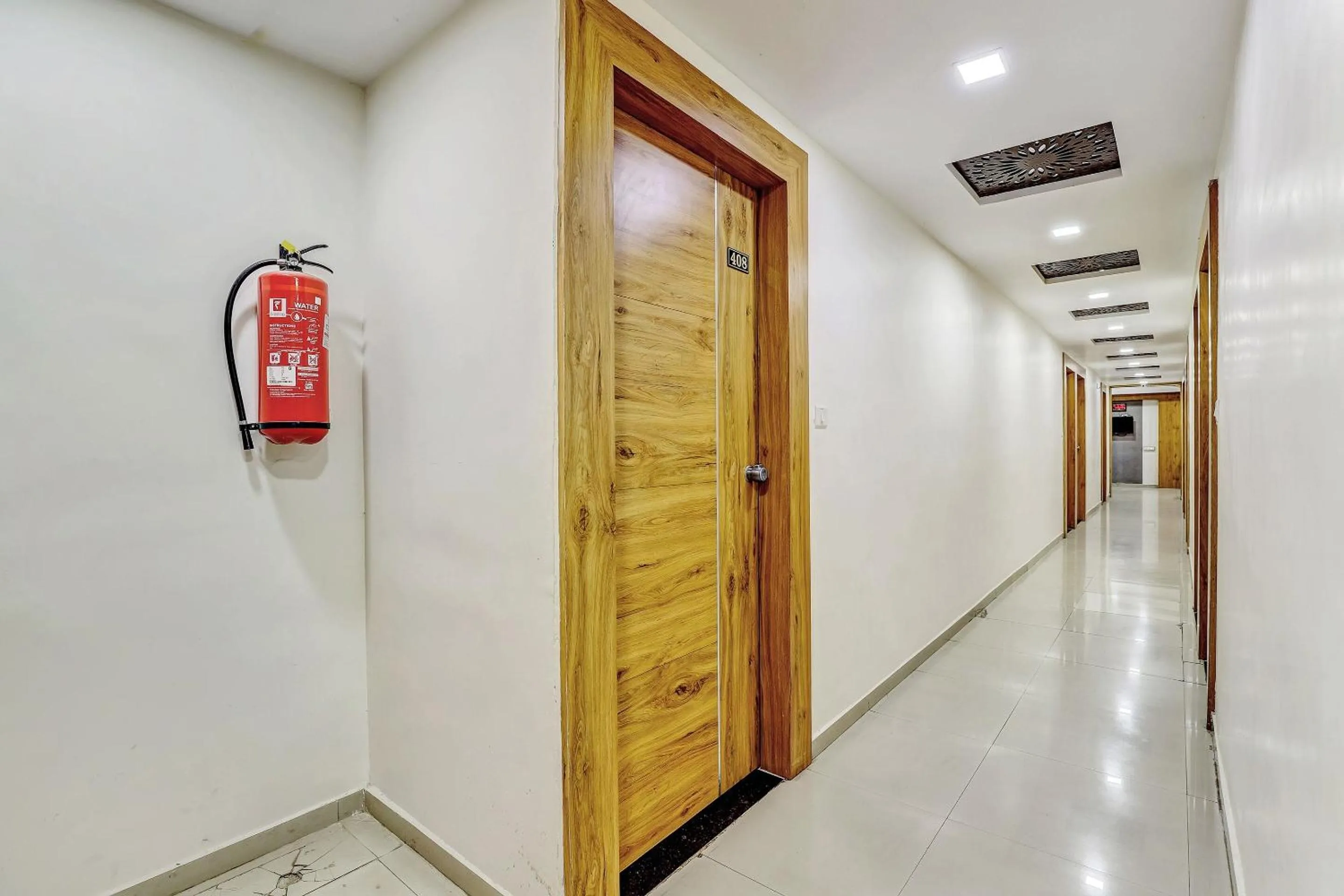 Lobby or reception in Hotel O Maple view