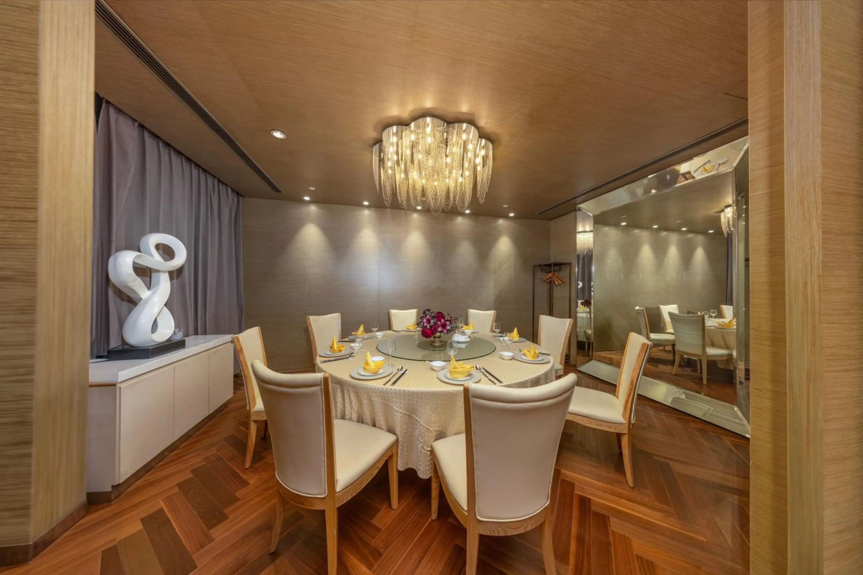 Restaurant/places to eat in Metropolo Dahua Hotel Shanghai