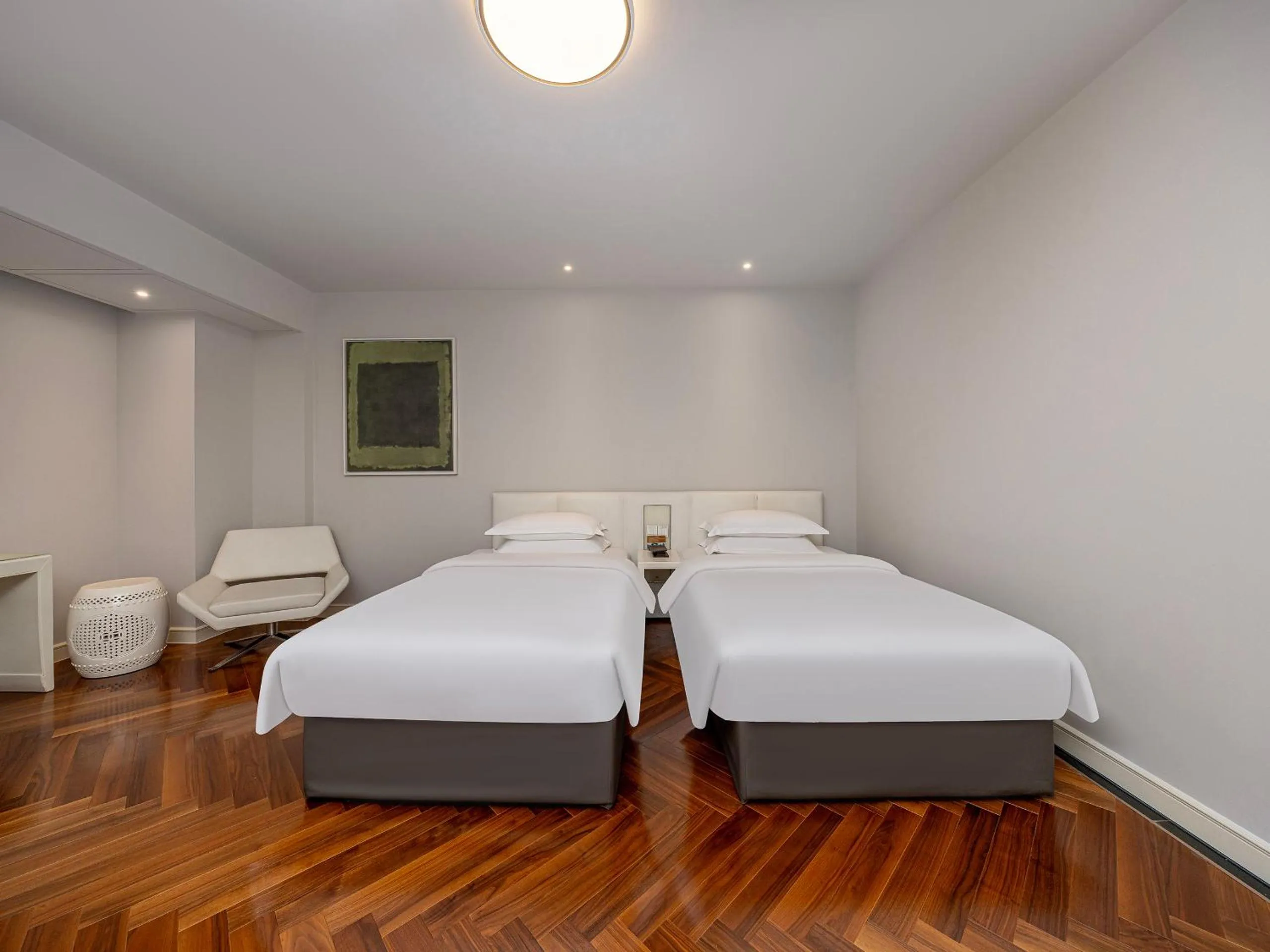 Bed in Metropolo Dahua Hotel Shanghai