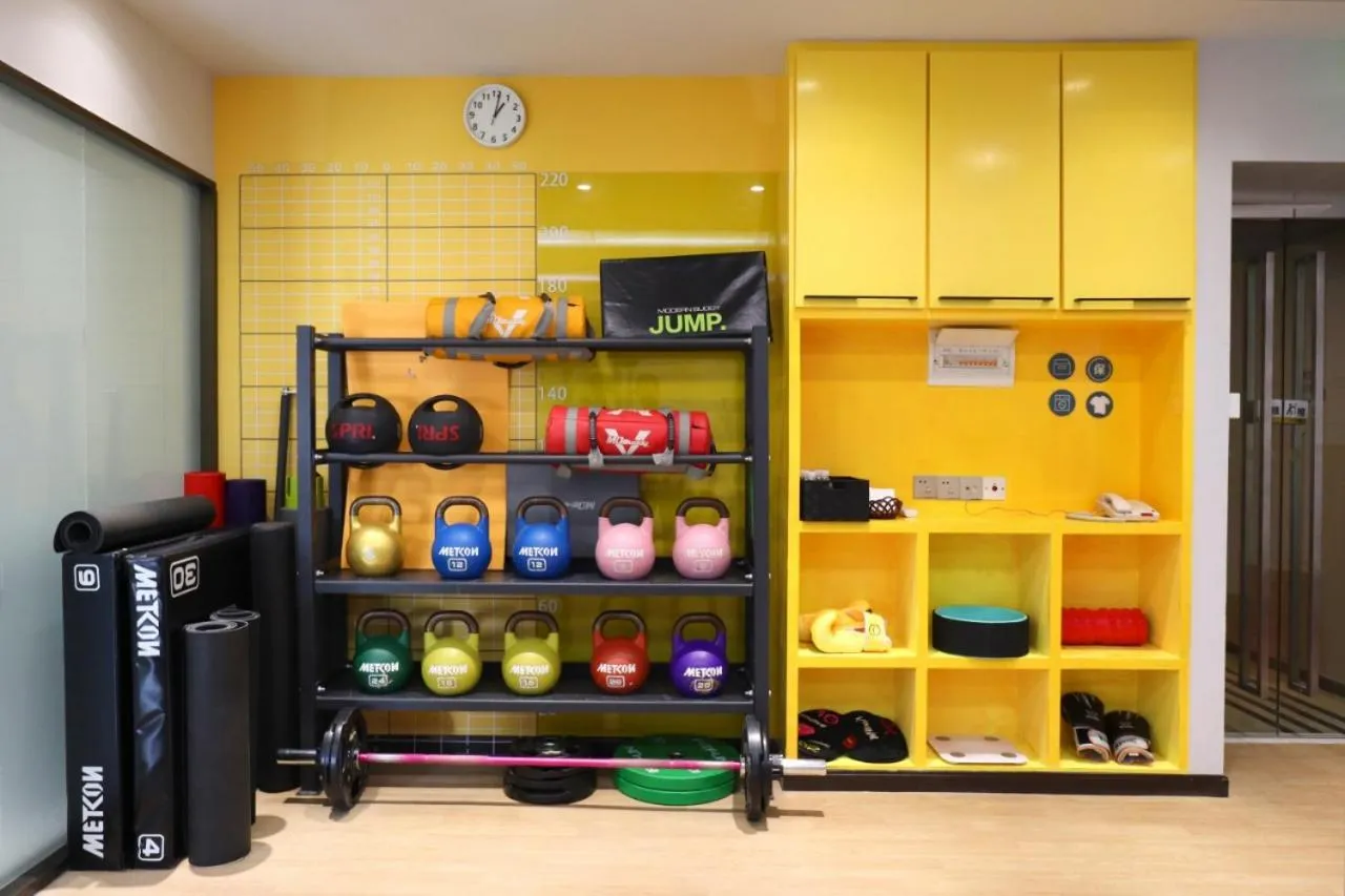 Fitness centre/facilities in Metropolo Dahua Hotel Shanghai
