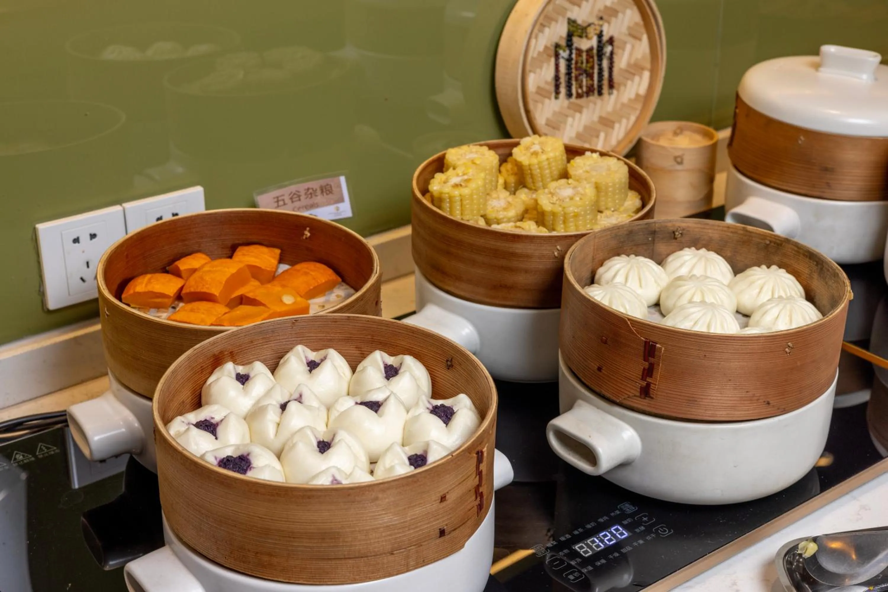 Food in Metropolo Dahua Hotel Shanghai