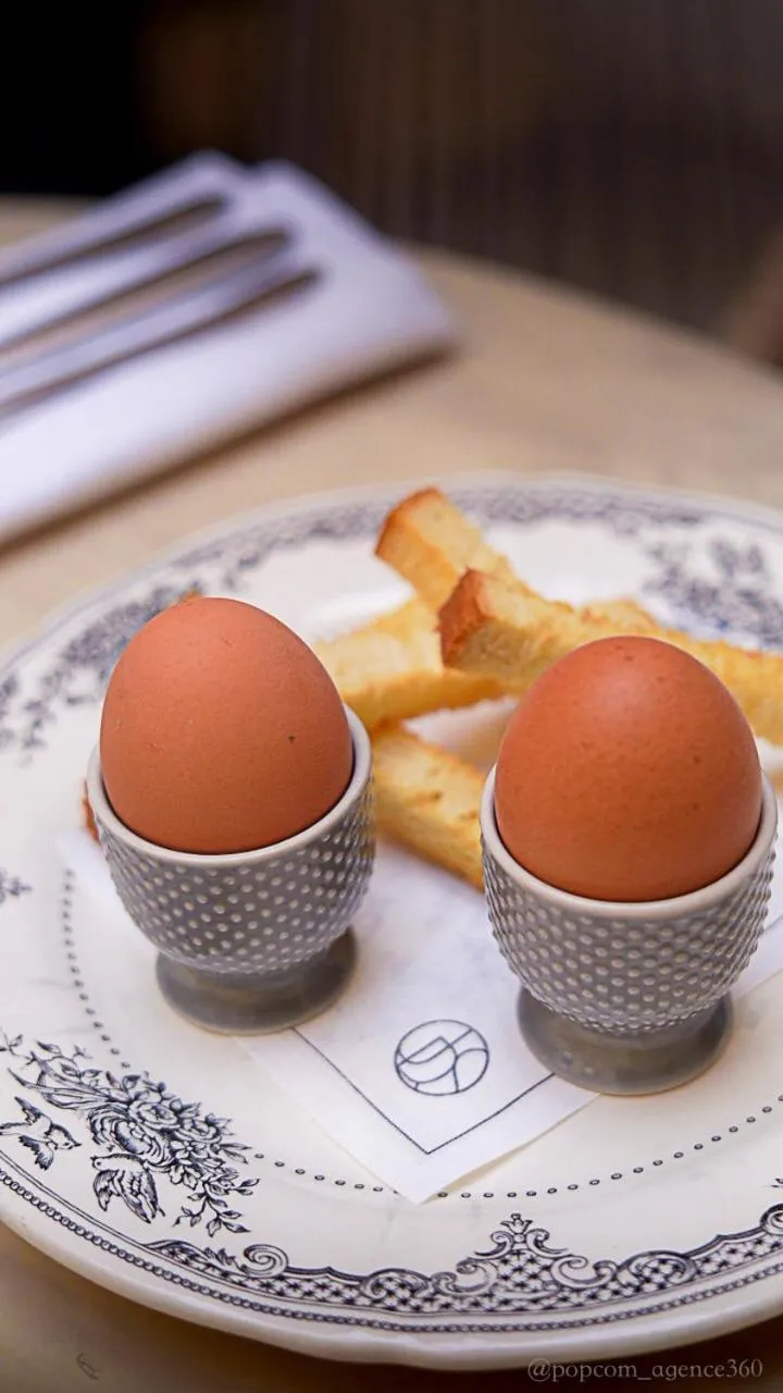 Breakfast in Hôtel Richer De Belleval - Relais & Châteaux
