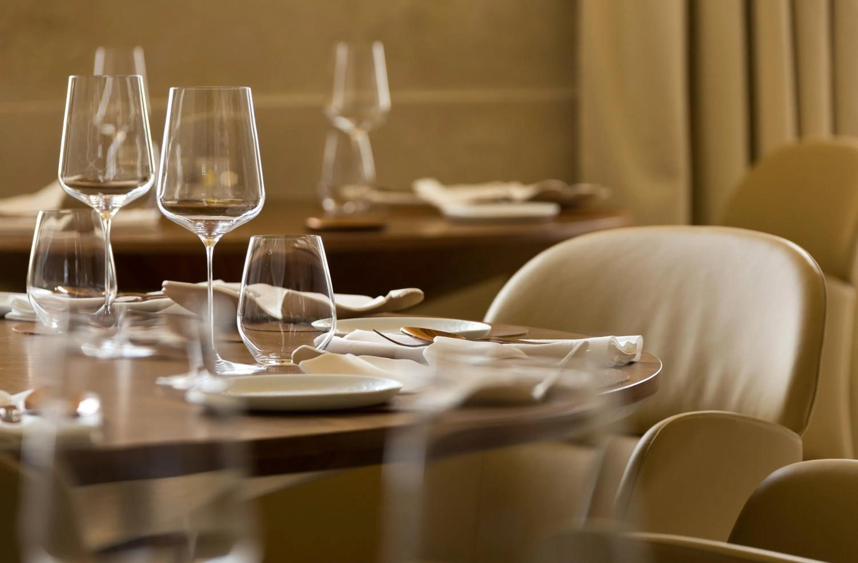 Restaurant/places to eat in Hôtel Richer De Belleval - Relais & Châteaux