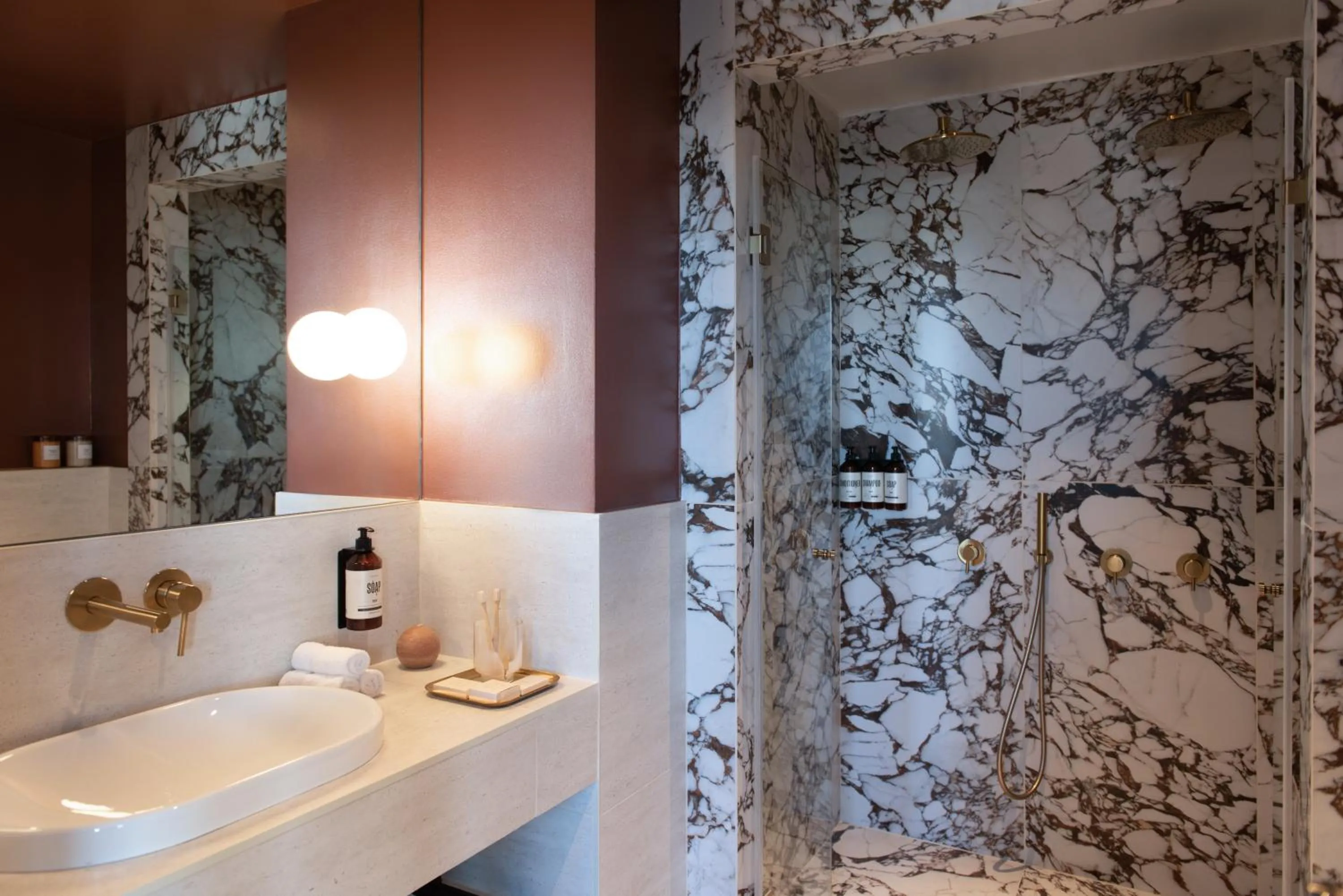 Bathroom in Mayer House