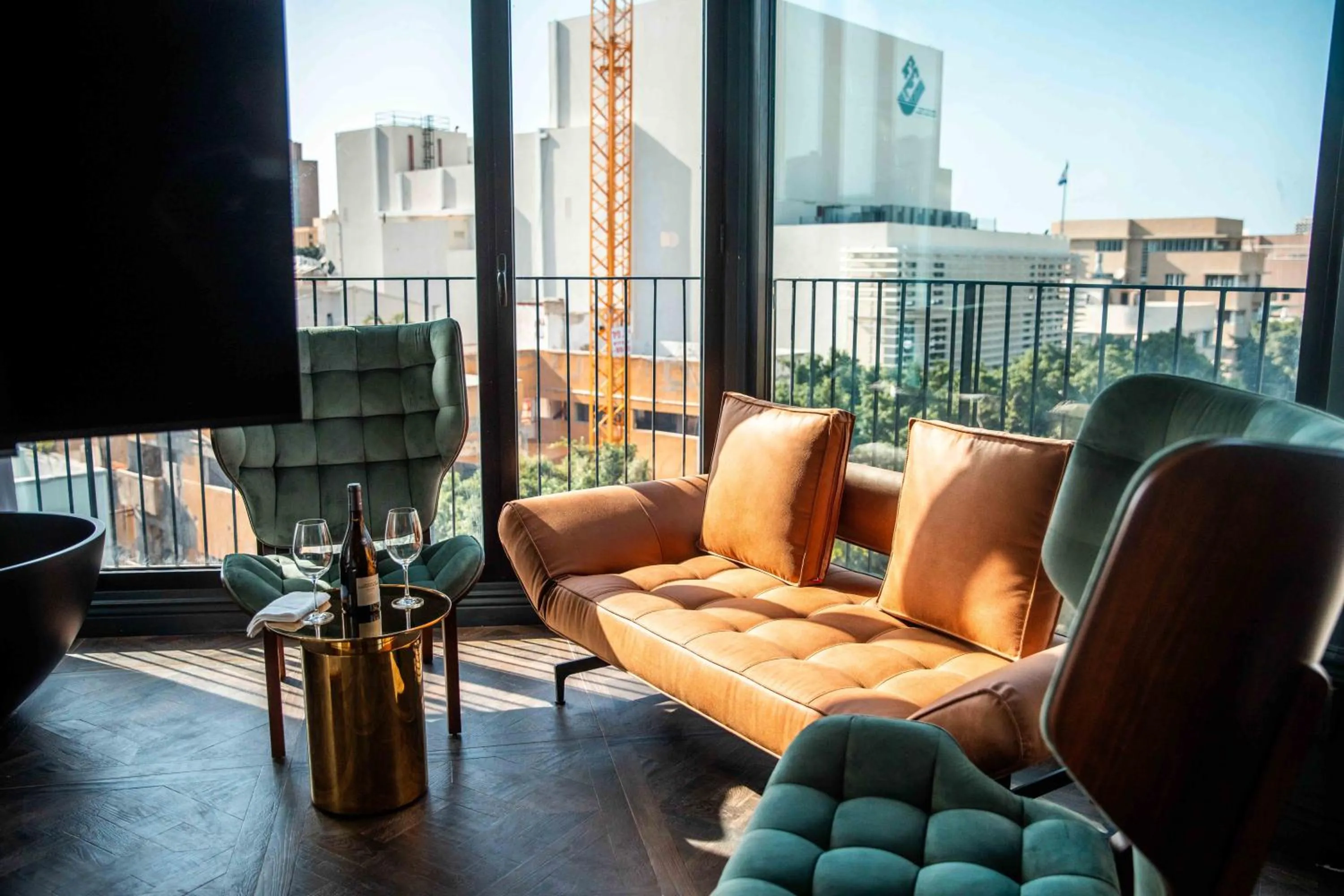 TV and multimedia in Mayer House