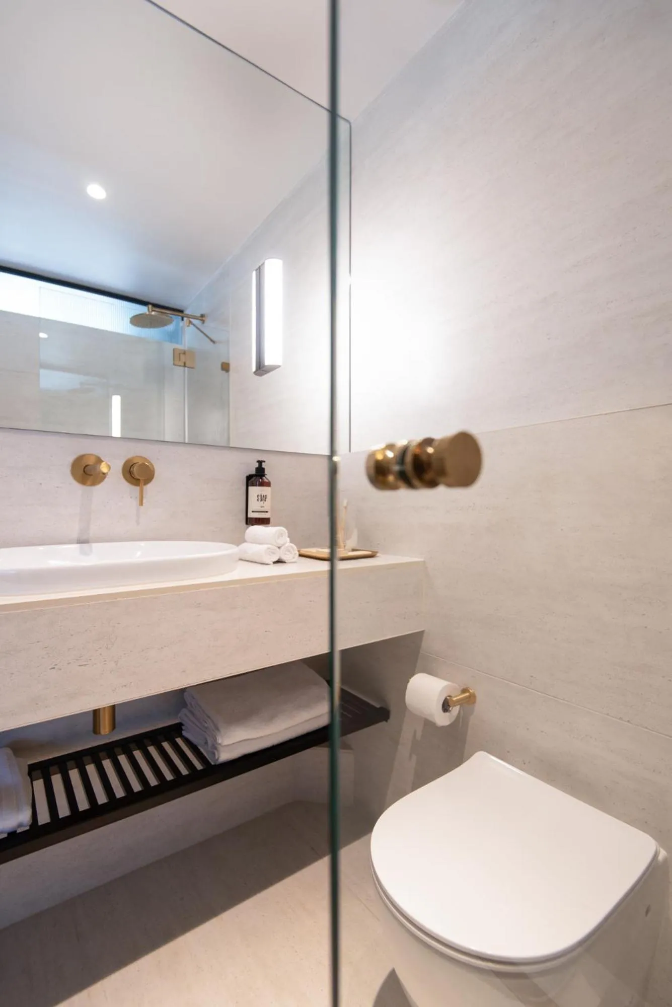 Toilet in Mayer House