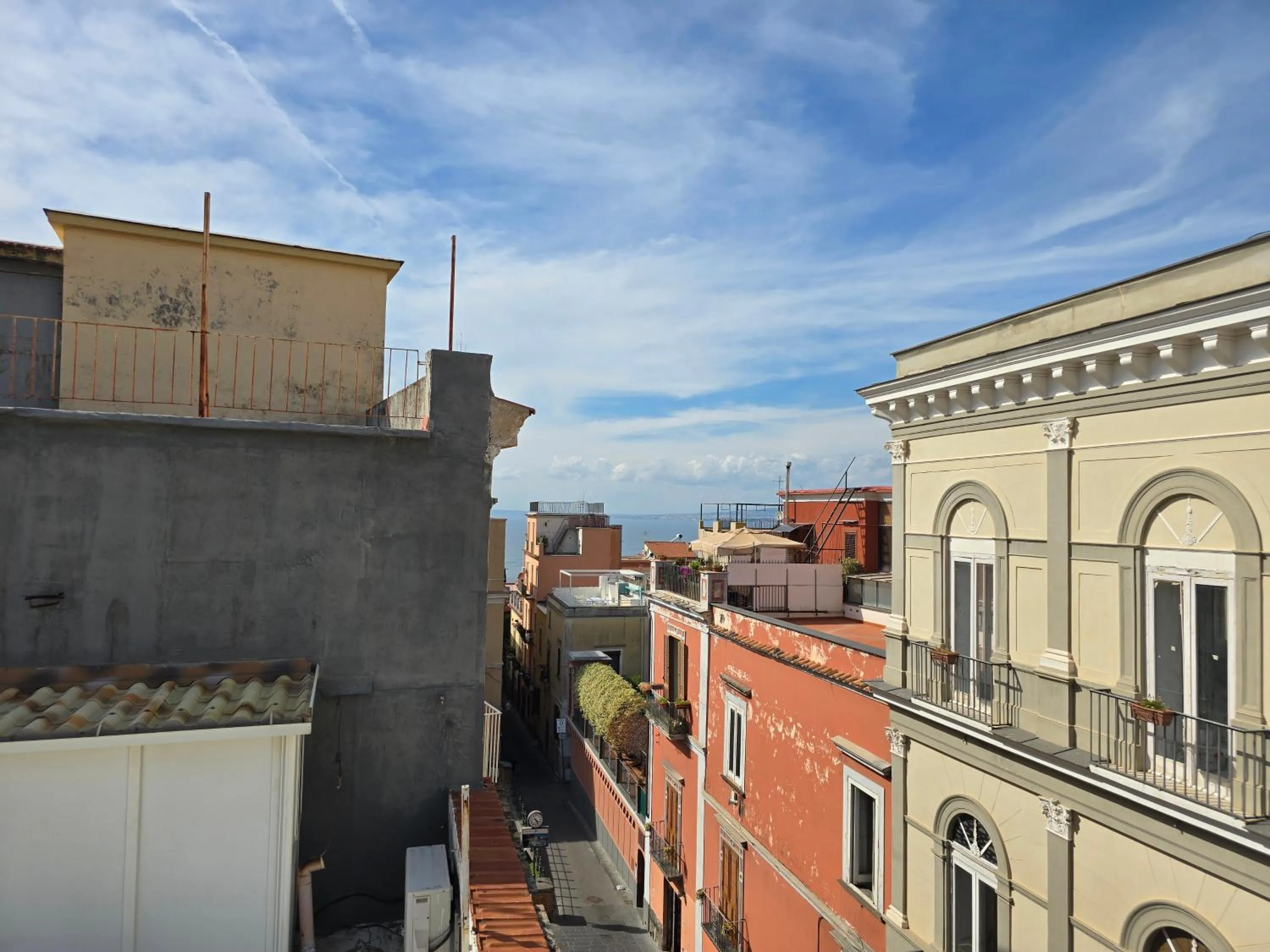 Starview Apartment - Comfy Apt by the center