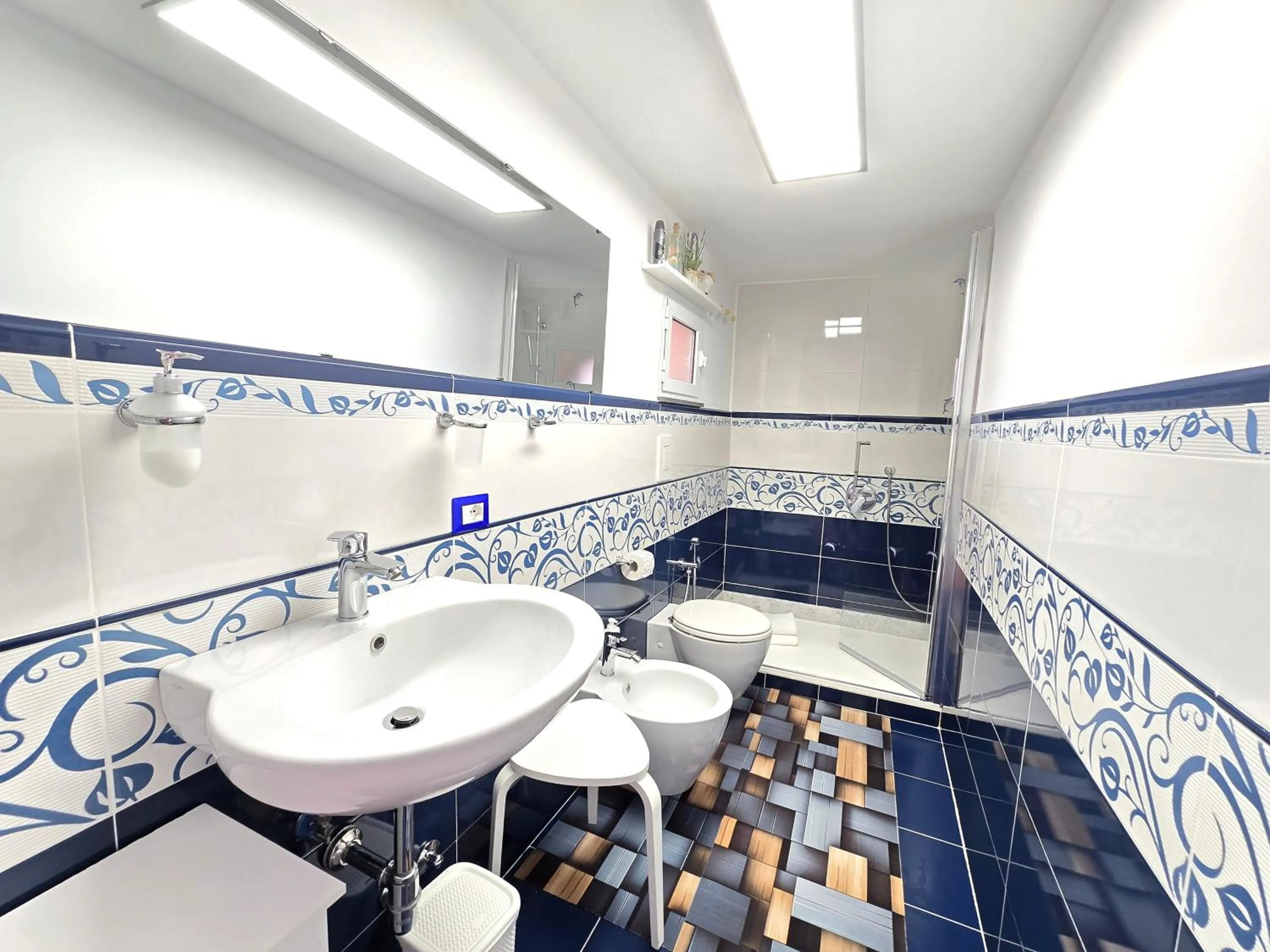 Starview Apartment - Comfy Apt by the center