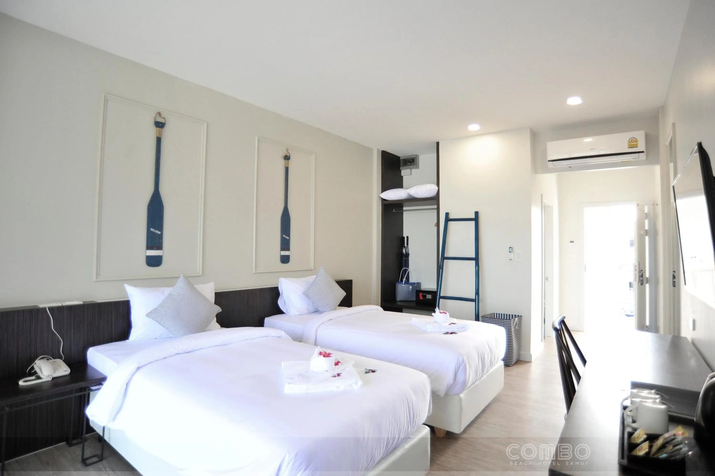 Bedroom, Bed in Combo Beach Hotel Samui