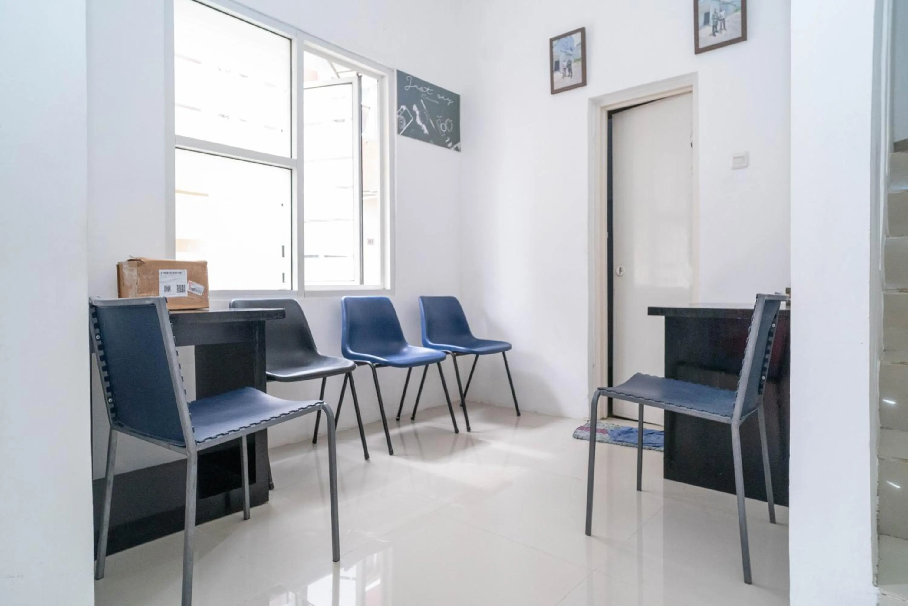 KoolKost Syariah @ Jl Kelapa Dua Raya Tangerang (Minimum Stay 6 Nights)