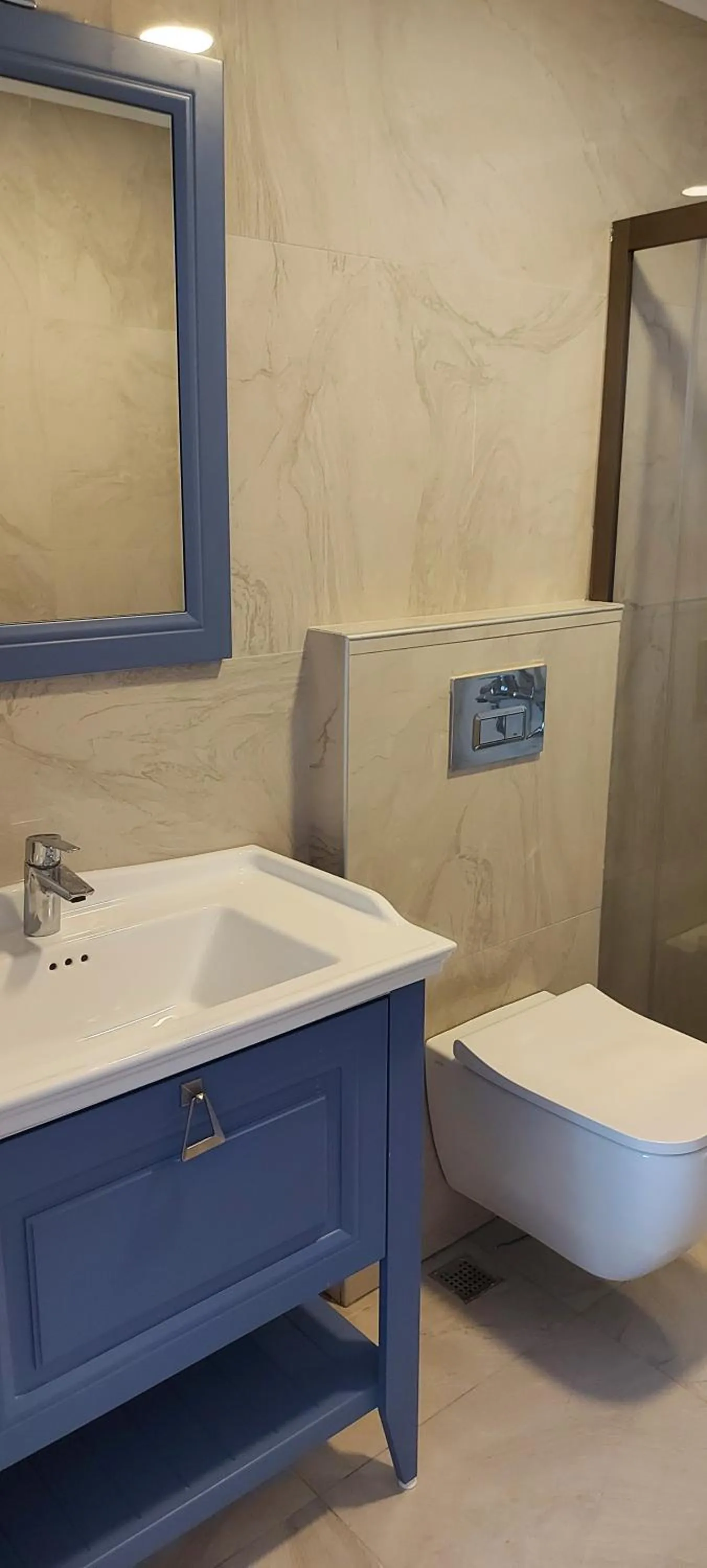 Bathroom in AtaÇesme Otel