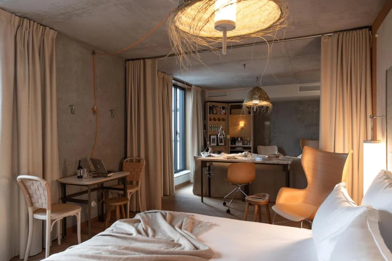 Bedroom, Bed in MOB House