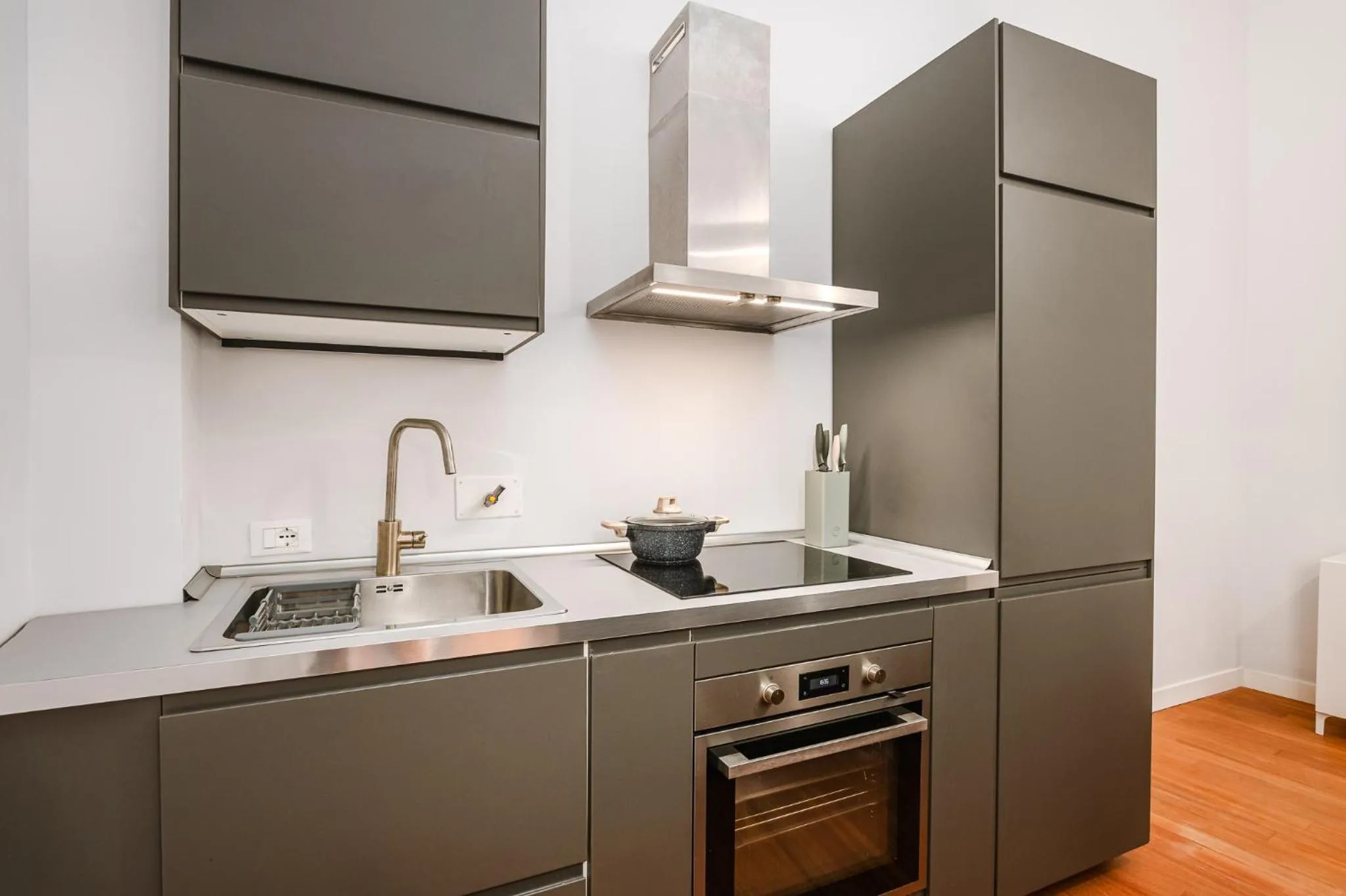 Kitchen or kitchenette in Nikis Collection Navona